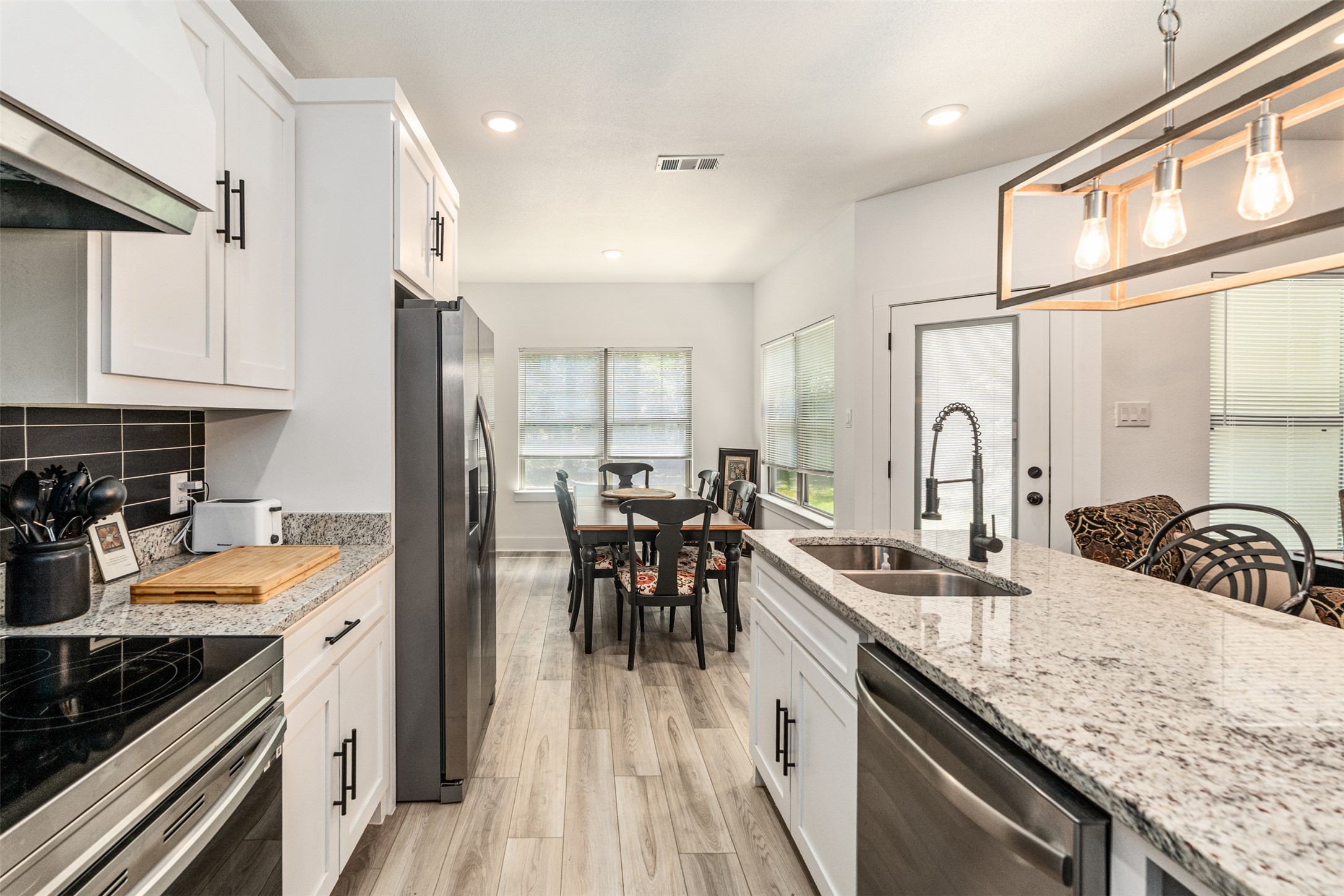 118 Channelview Drive