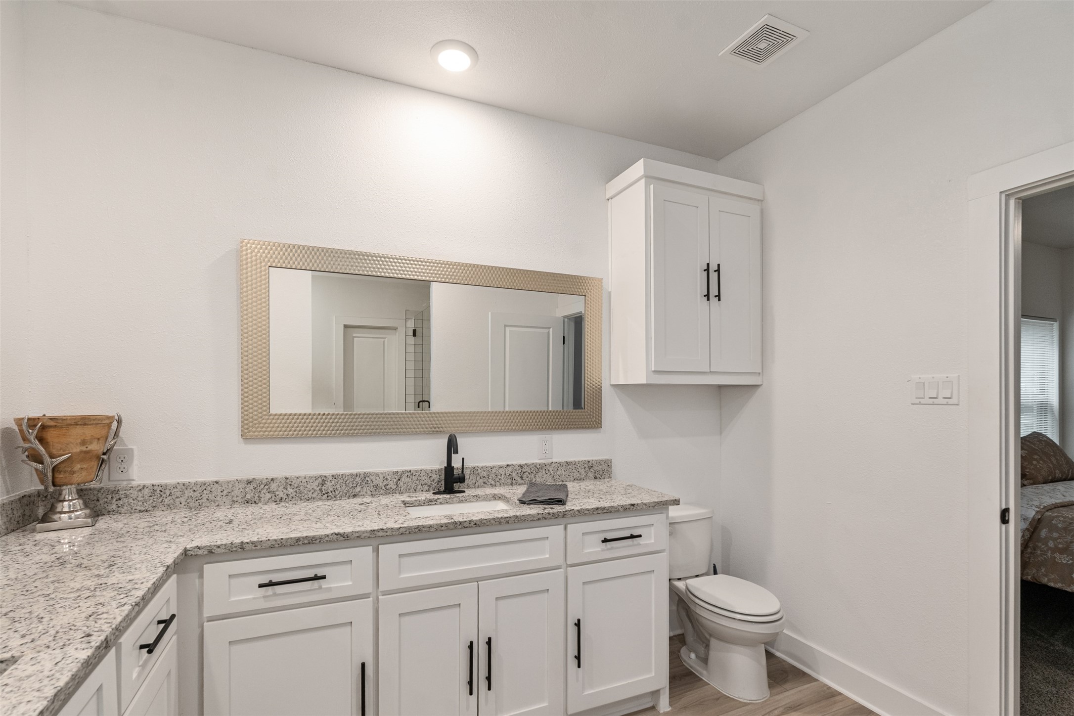 118 Channelview Drive