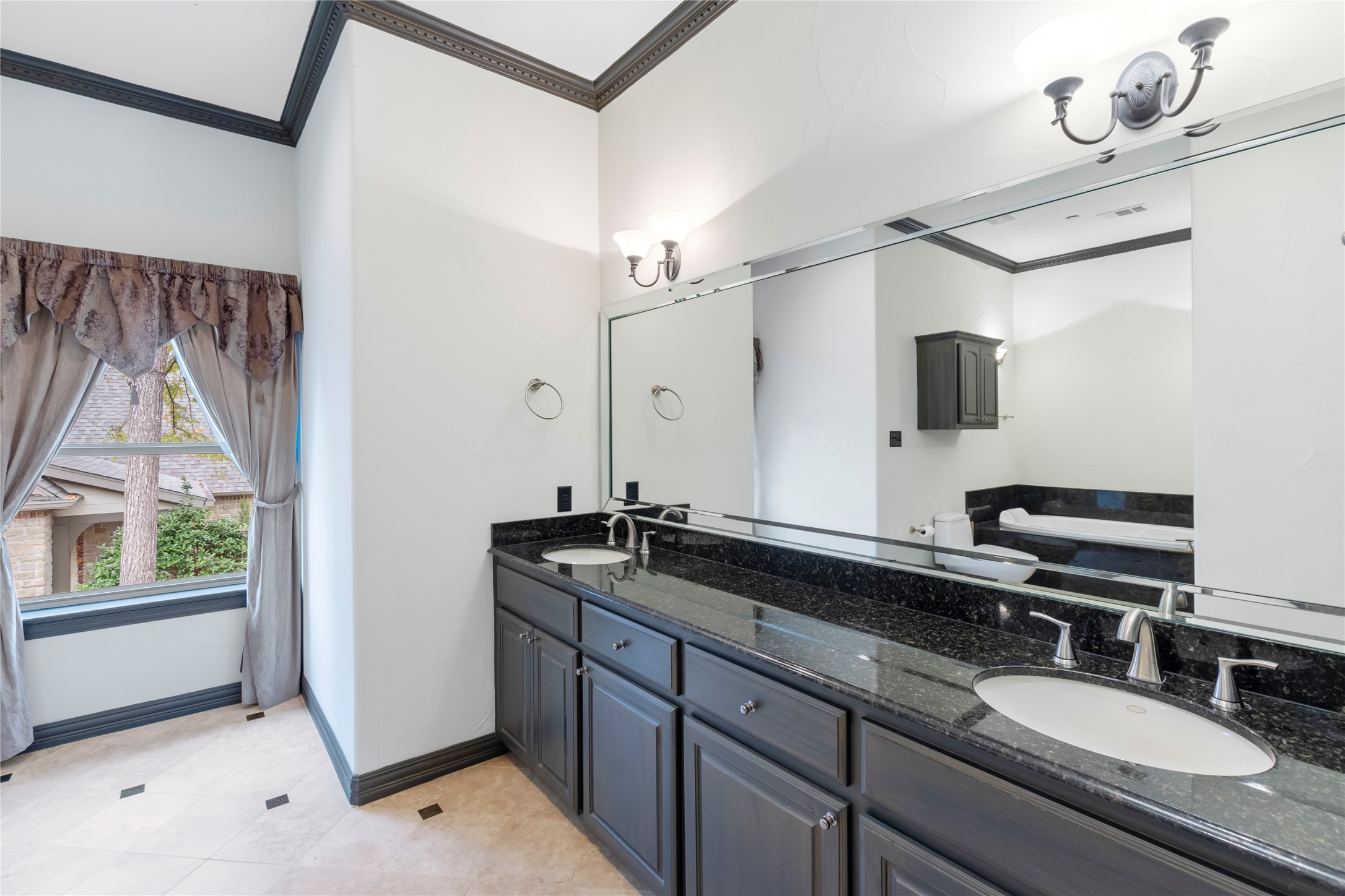 242 Saint Andrews Drive