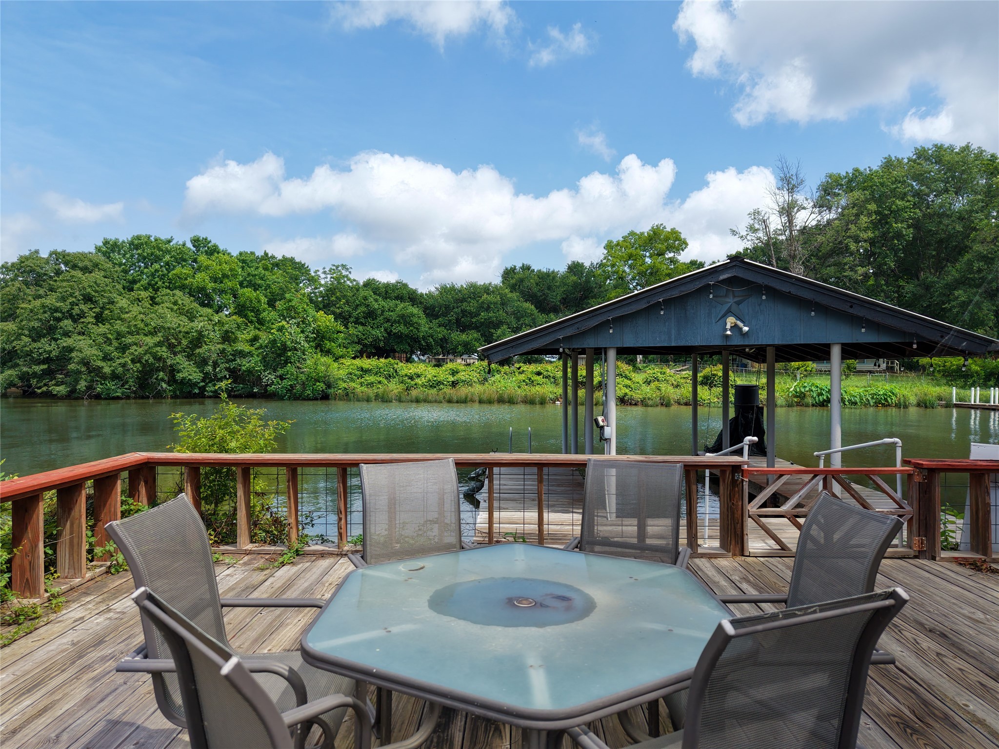 111 Rocking Chair Ranch Road