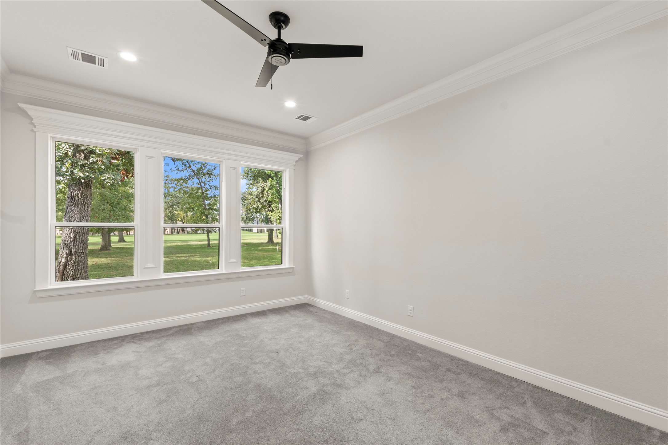 221 Saint Andrews Drive