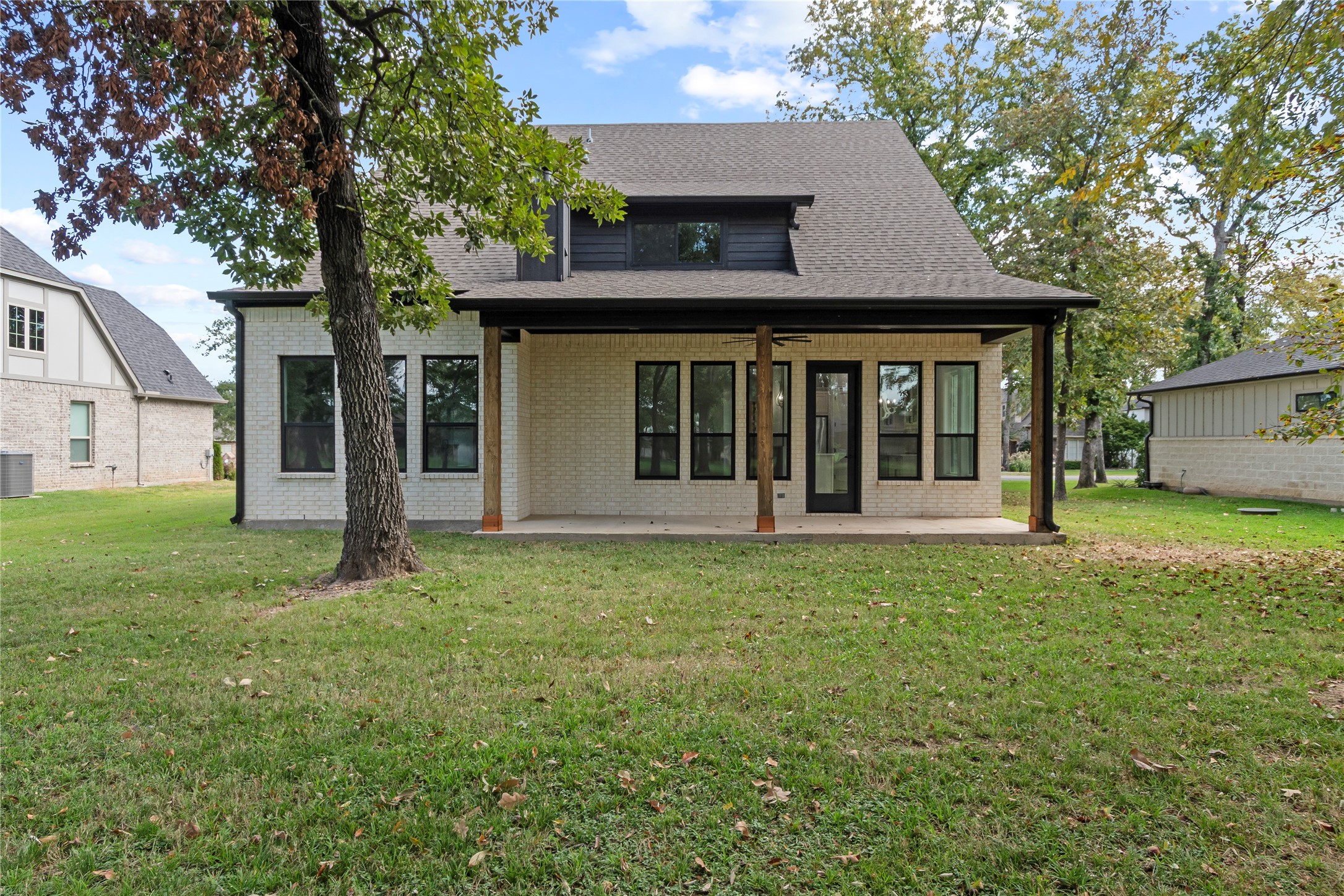 221 Saint Andrews Drive