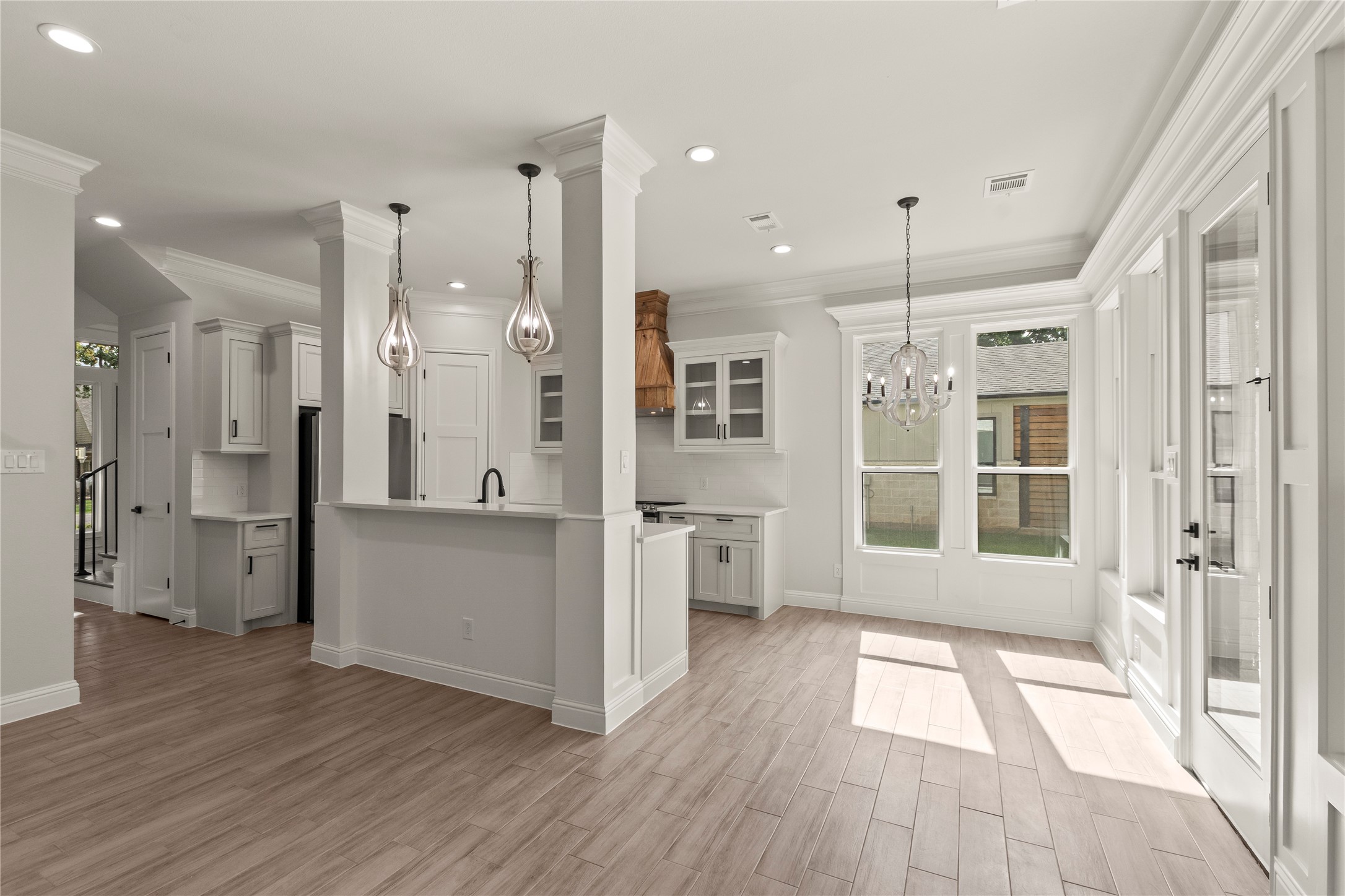 221 Saint Andrews Drive