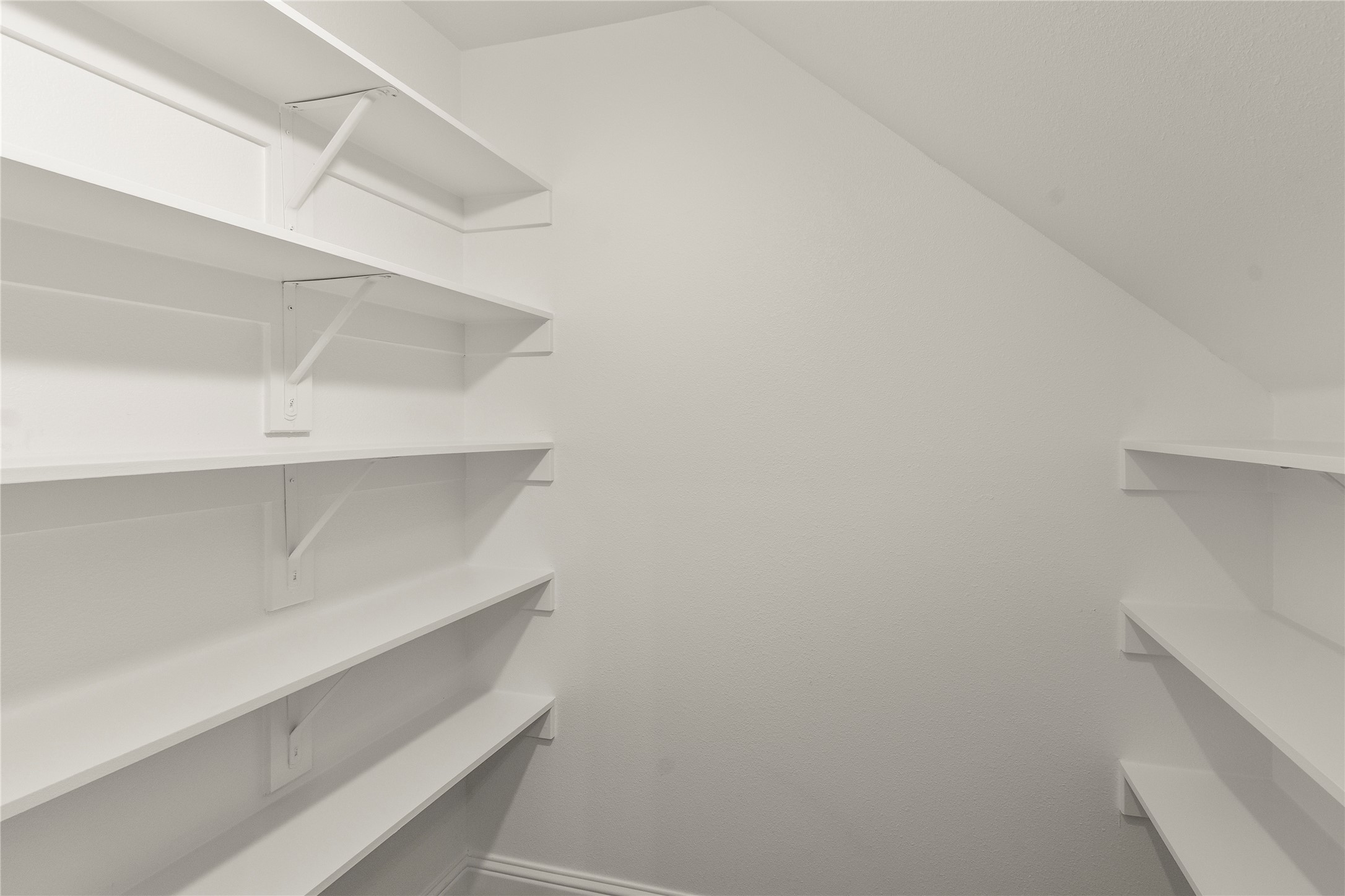 221 Saint Andrews Drive