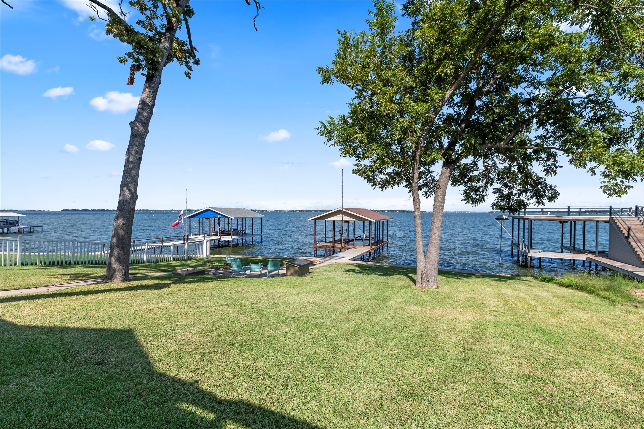 201 Isle Of View Drive