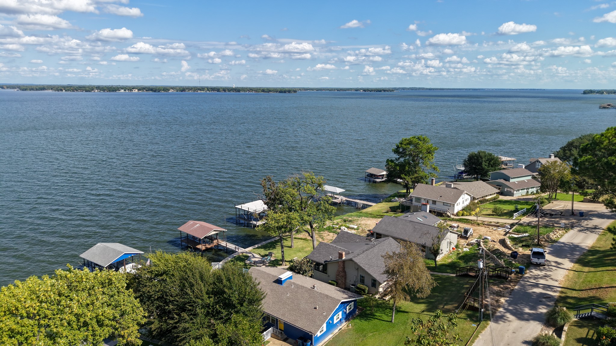 201 Isle Of View Drive