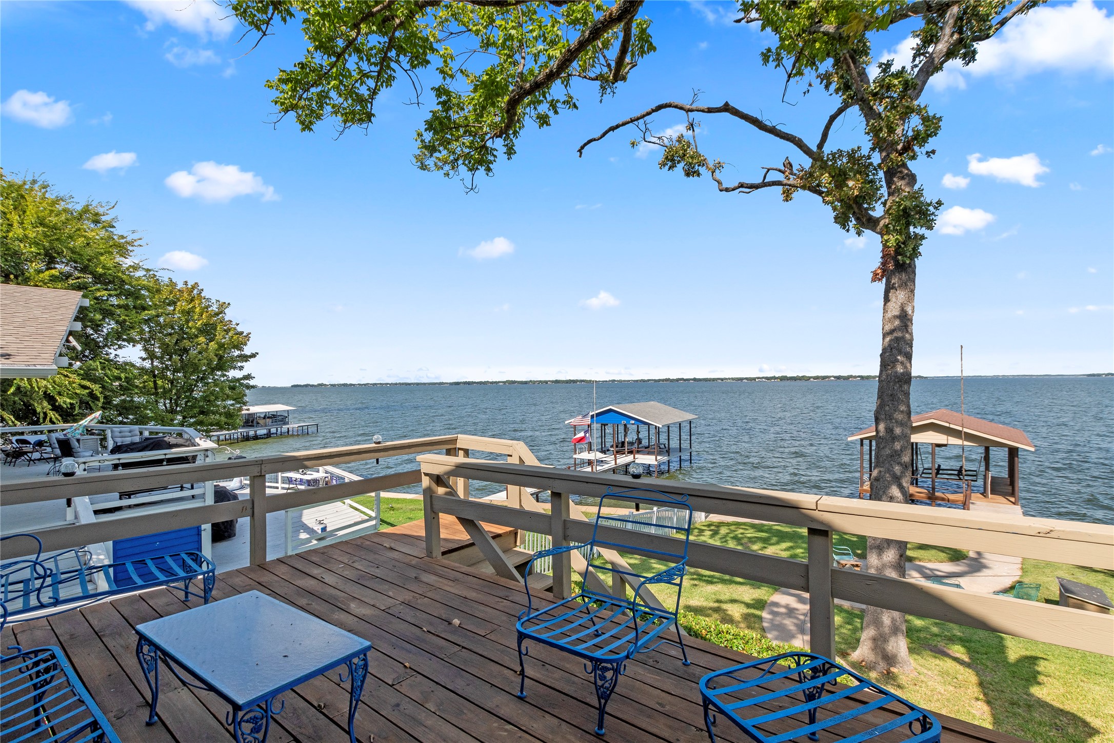 201 Isle Of View Drive