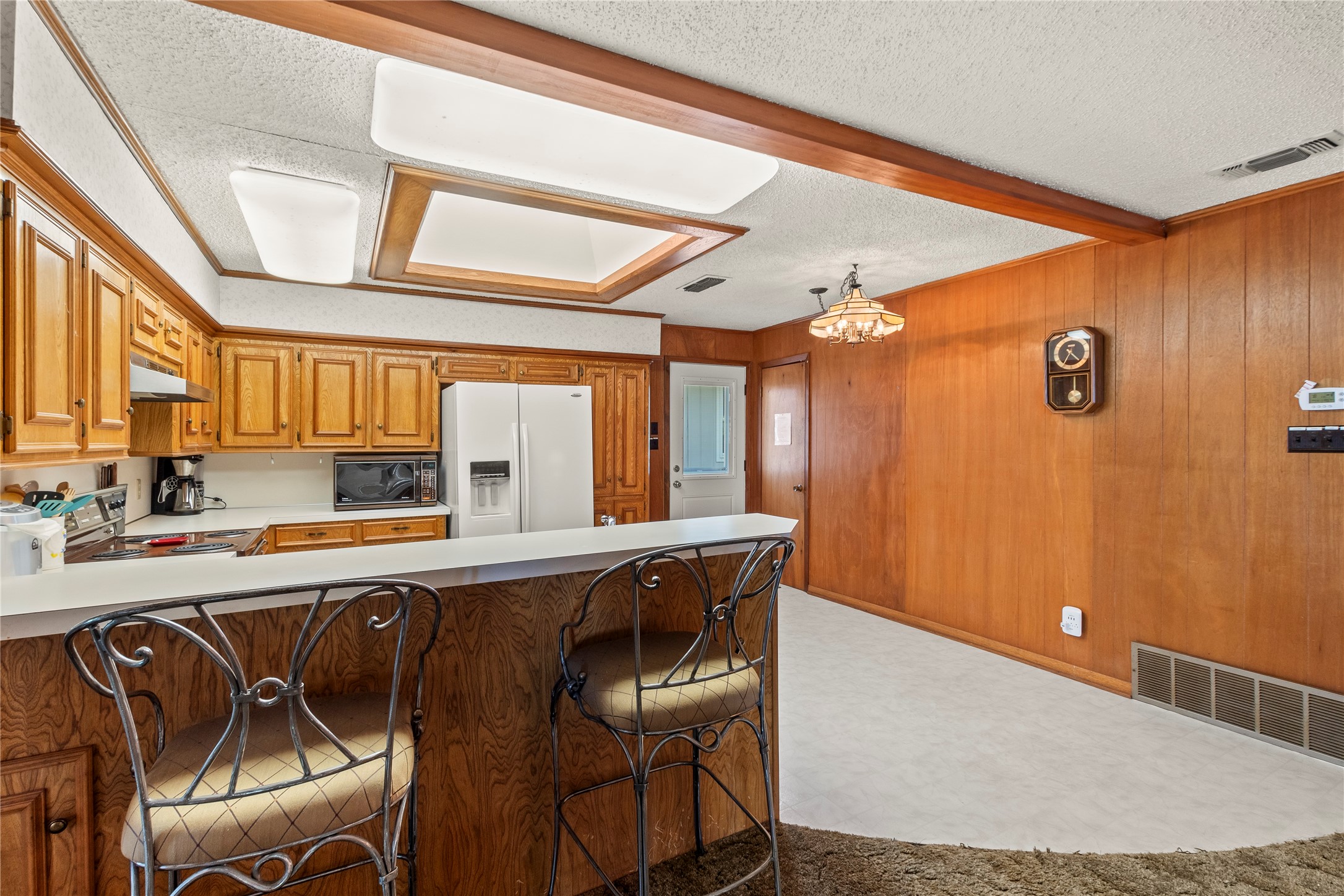 201 Isle Of View Drive