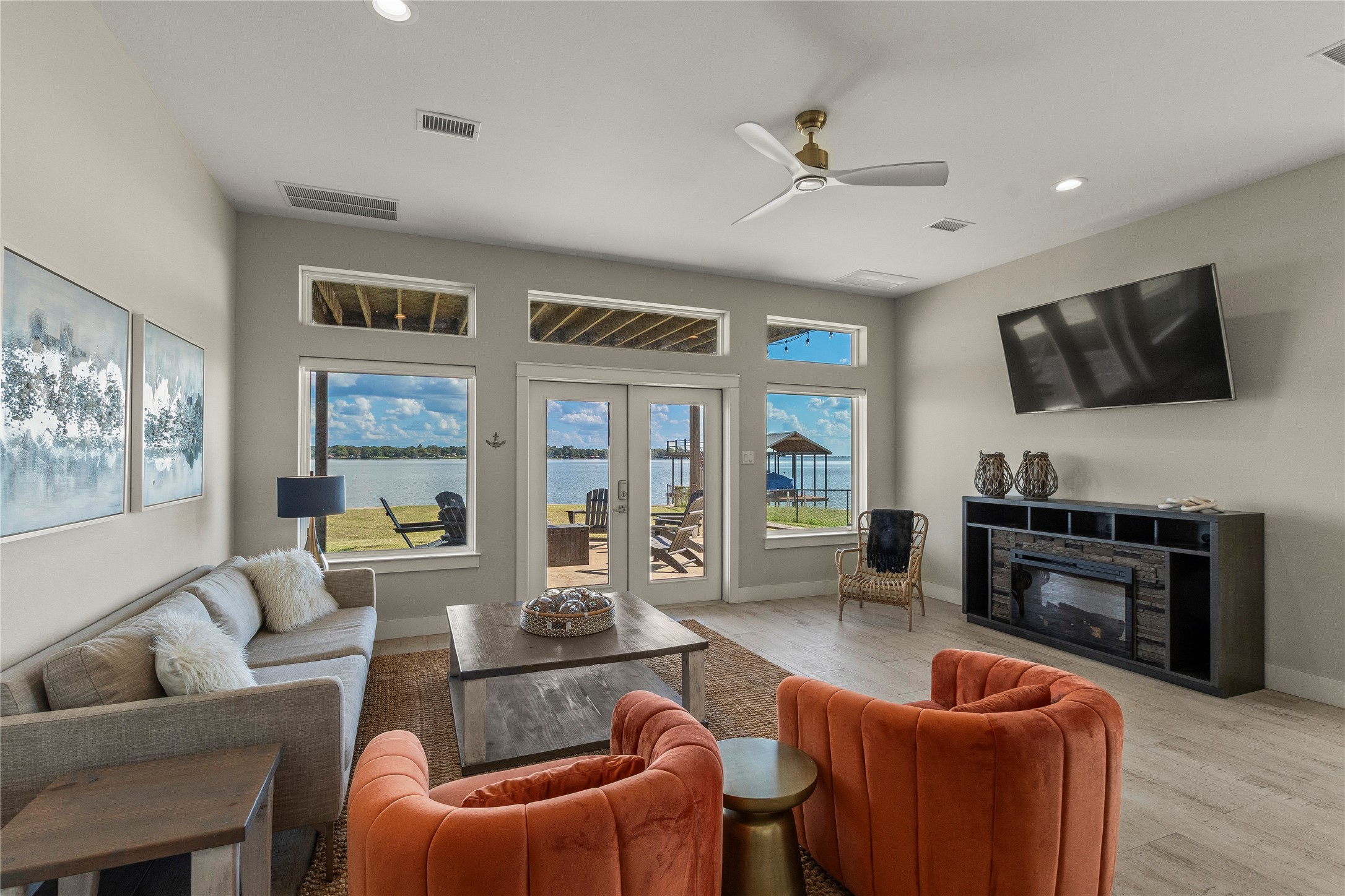 166 Palisade Drive