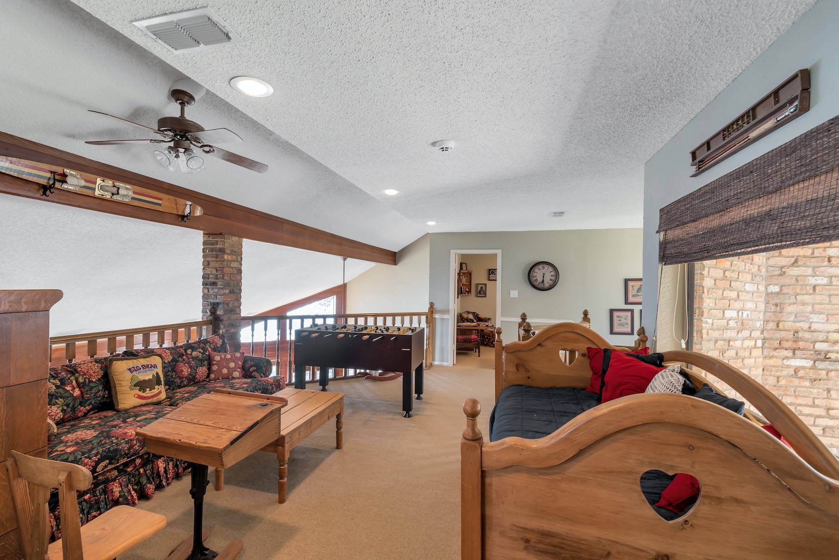 555 Arrowwood Beach Road