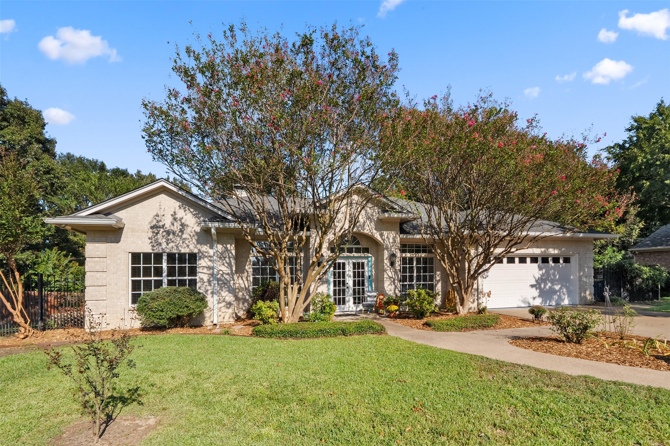 709 Park Place Drive