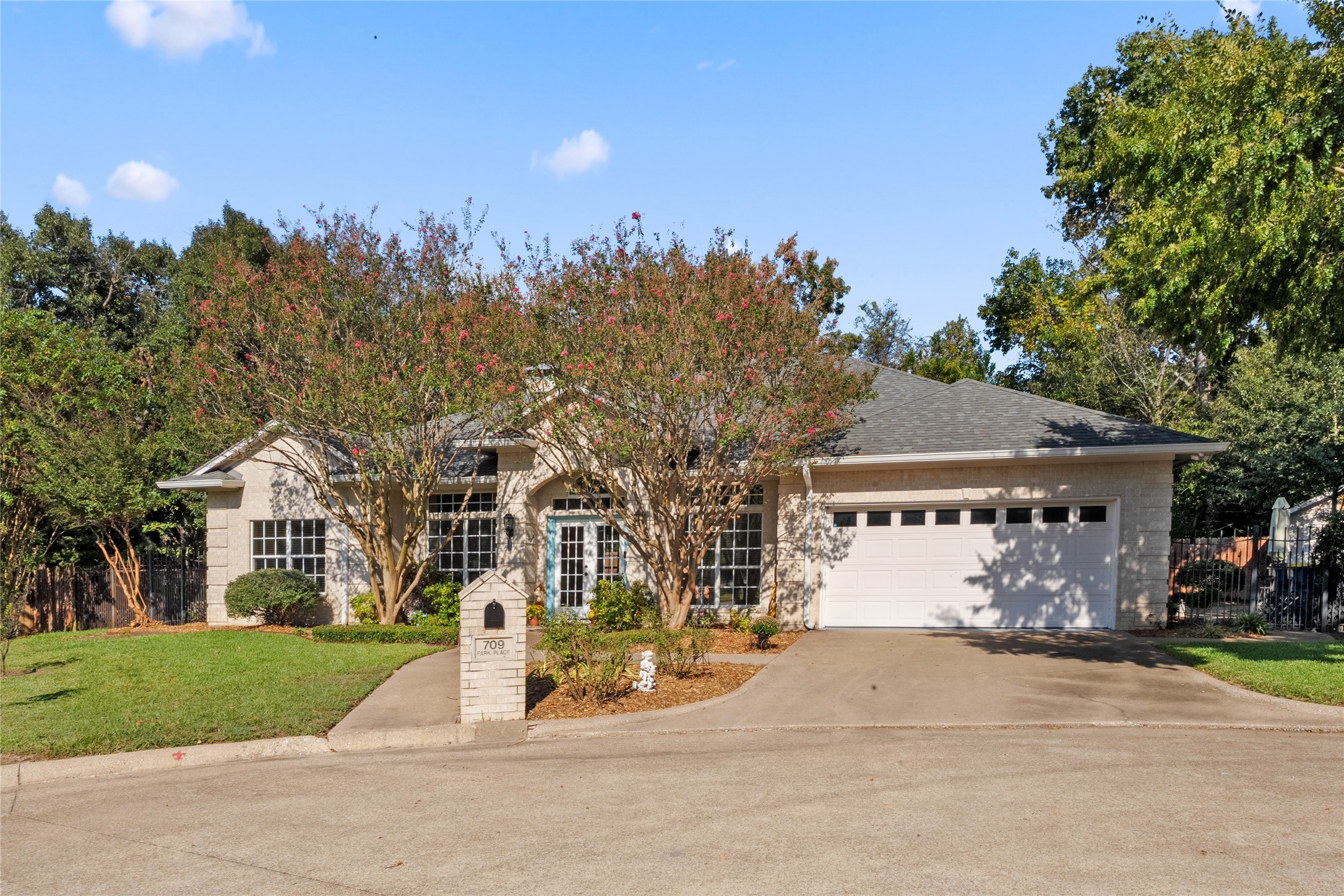 709 Park Place Drive