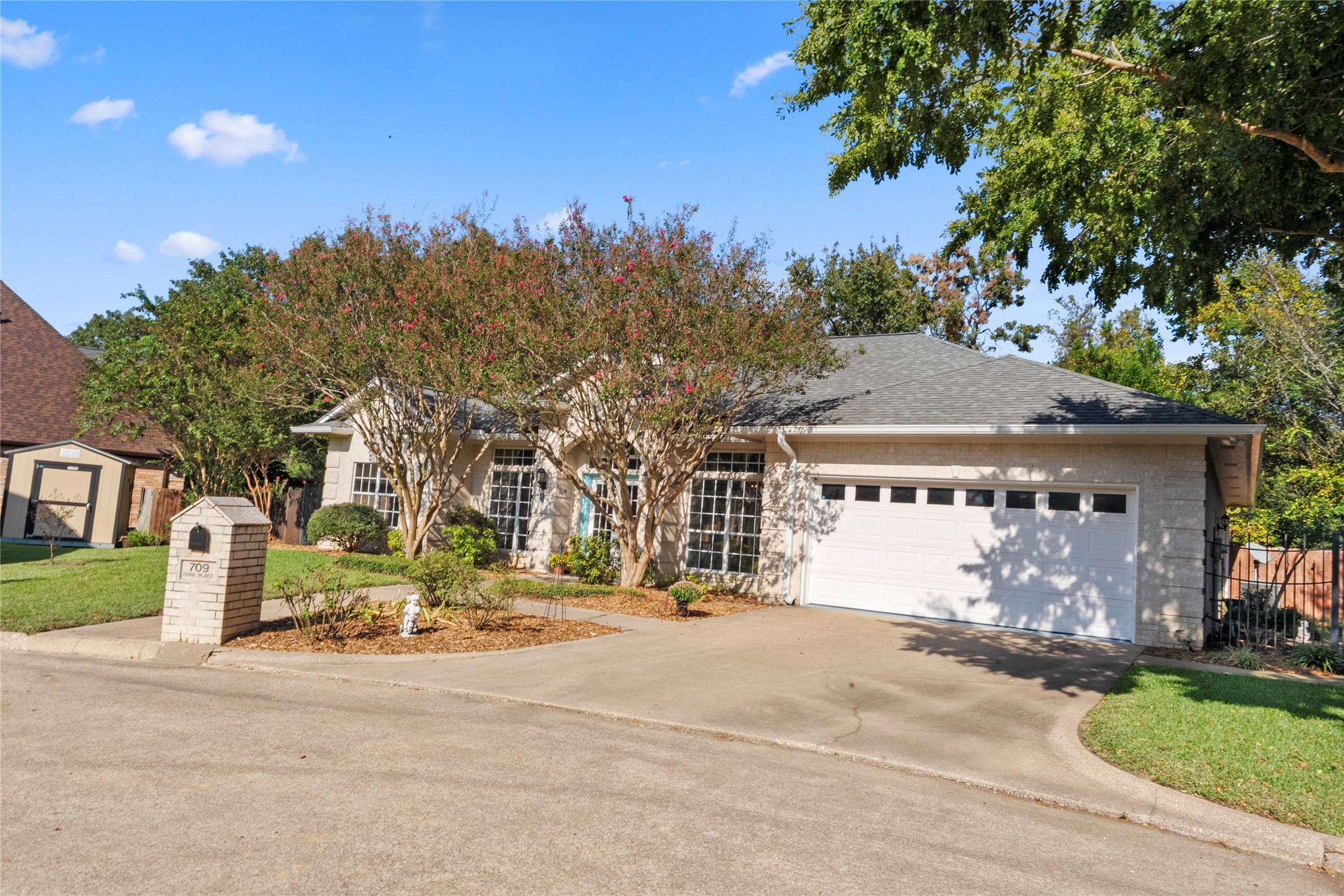 709 Park Place Drive