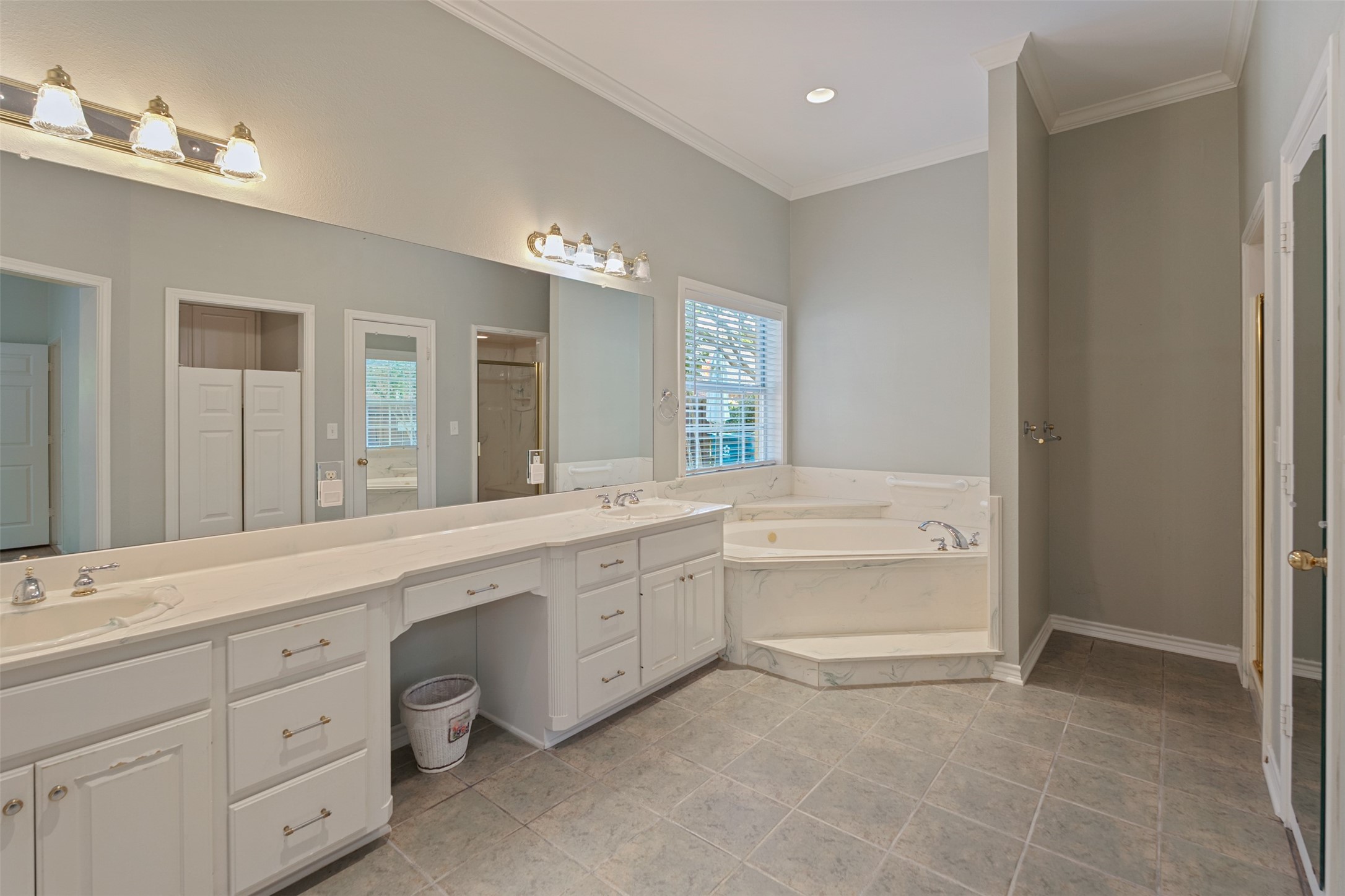 709 Park Place Drive