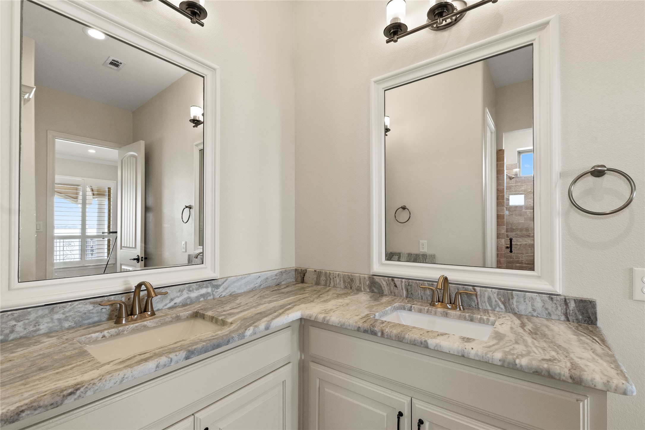 204 Pinnacle Club Place