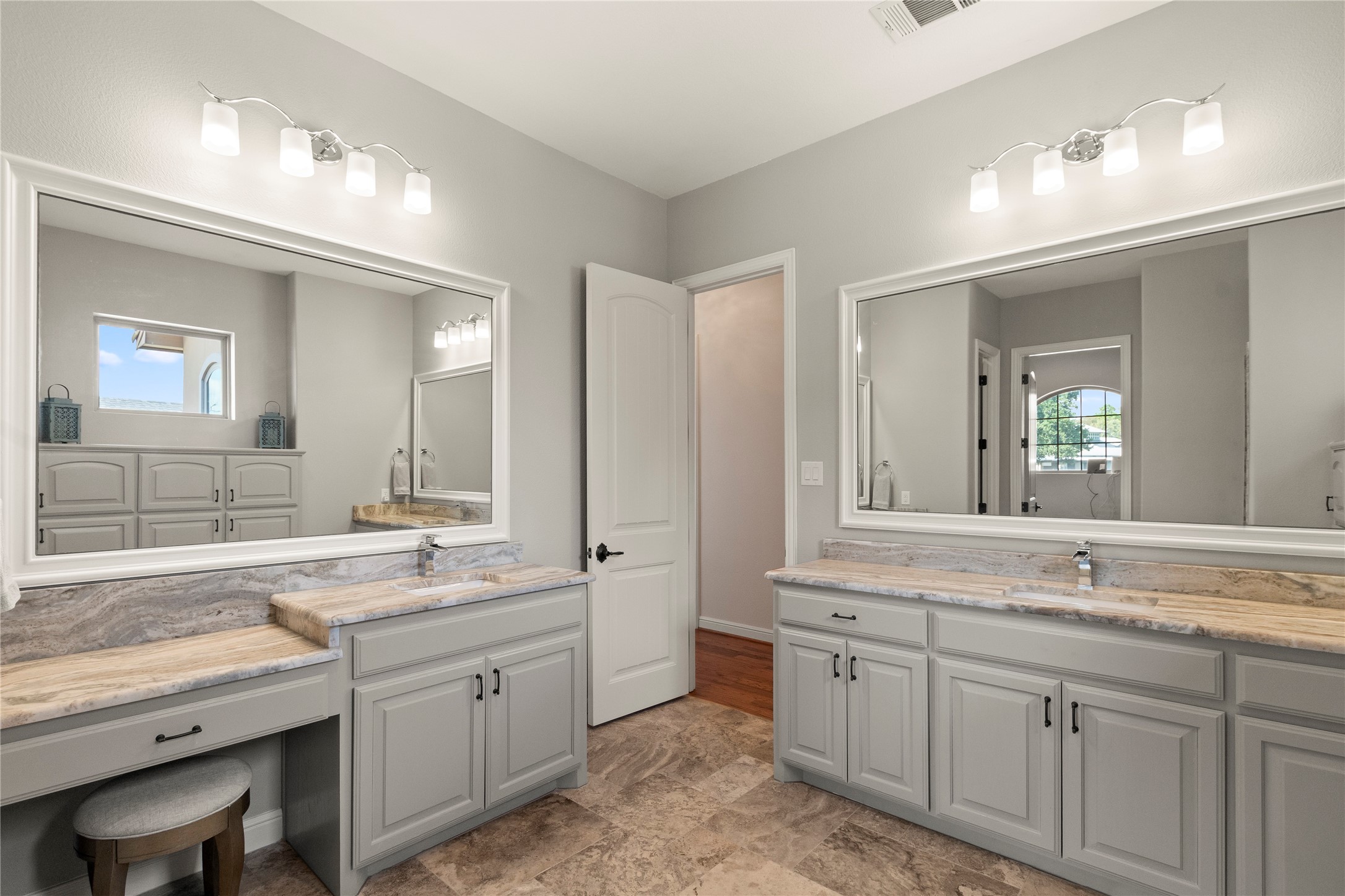 204 Pinnacle Club Place