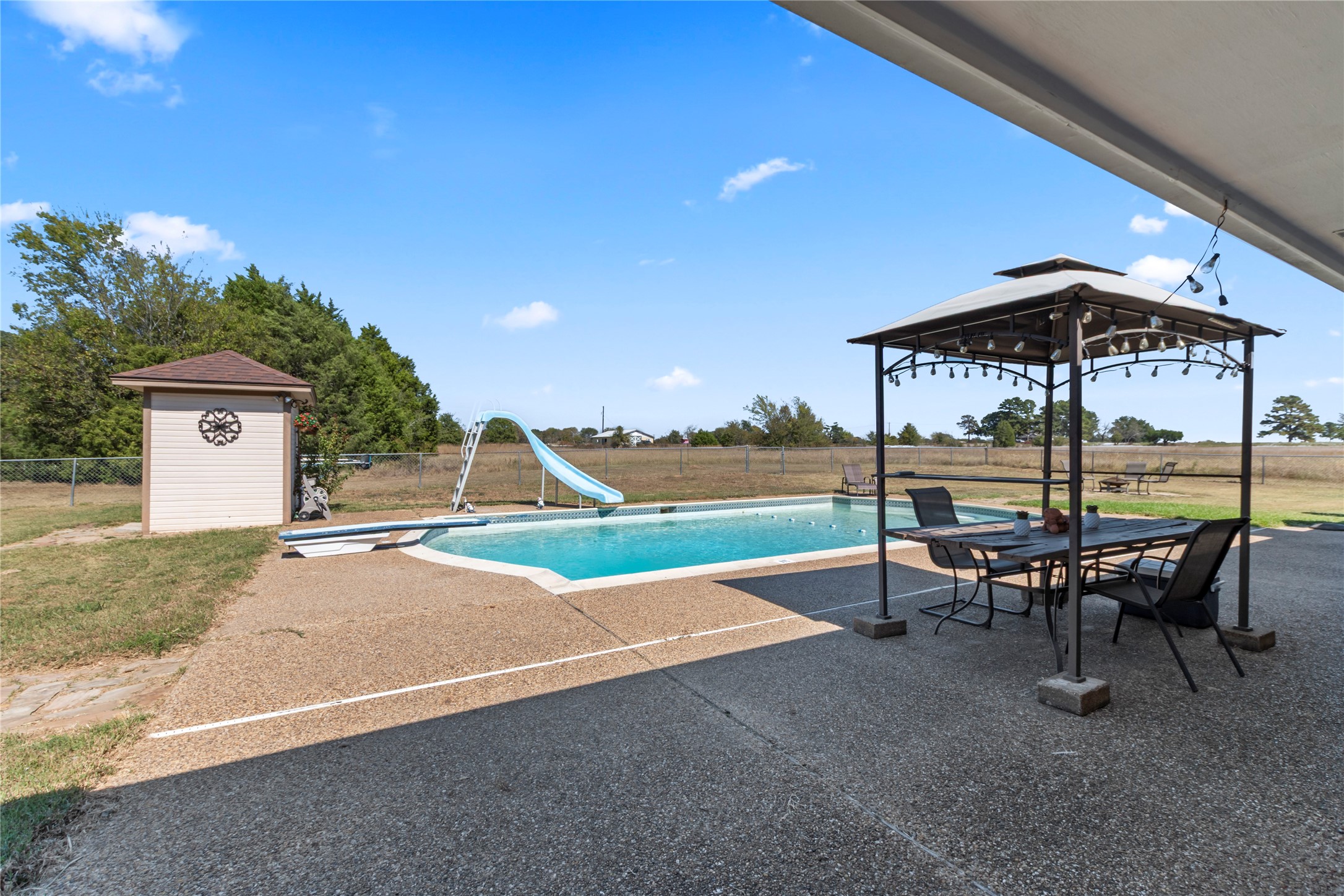 13818 County Road 2857