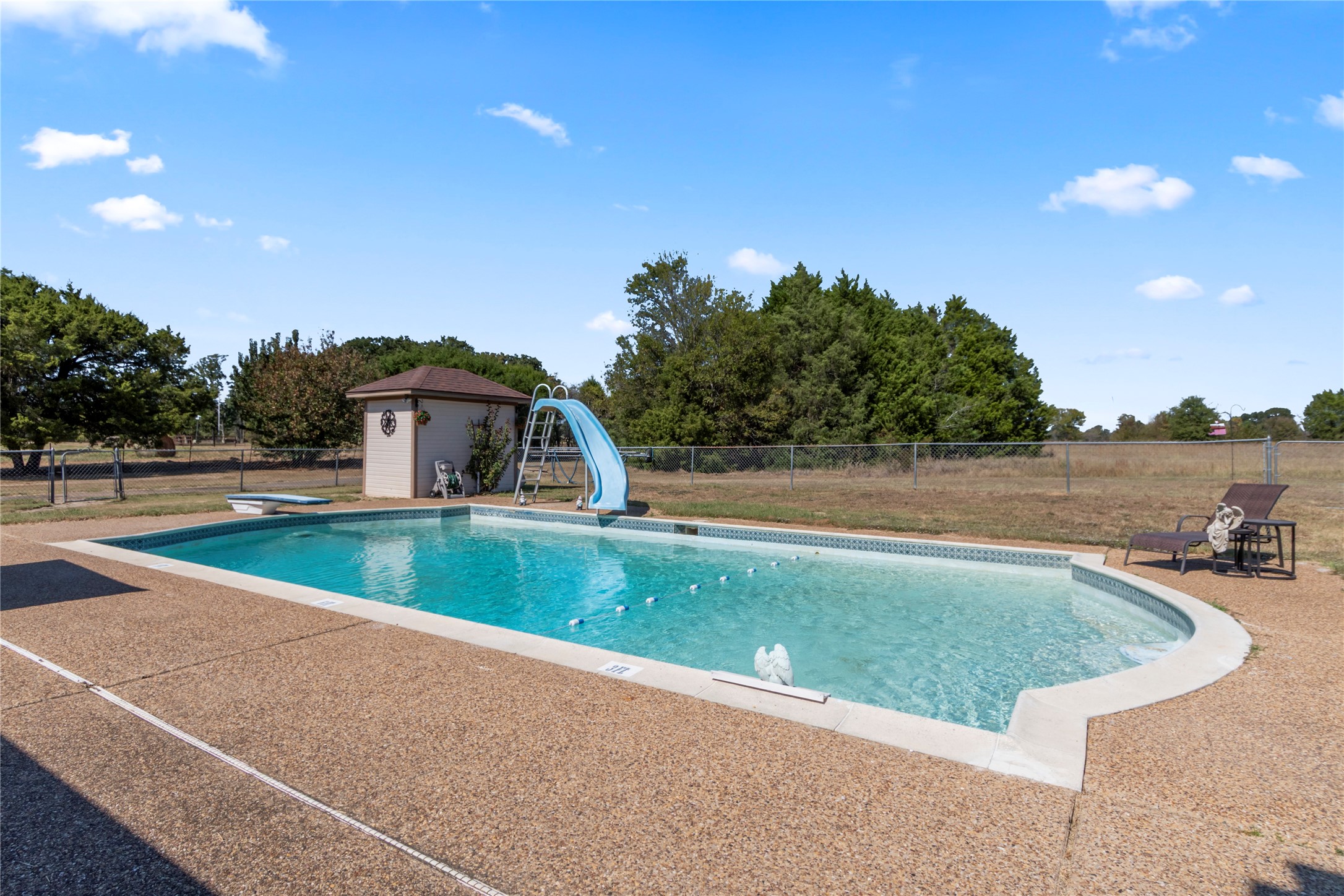 13818 County Road 2857