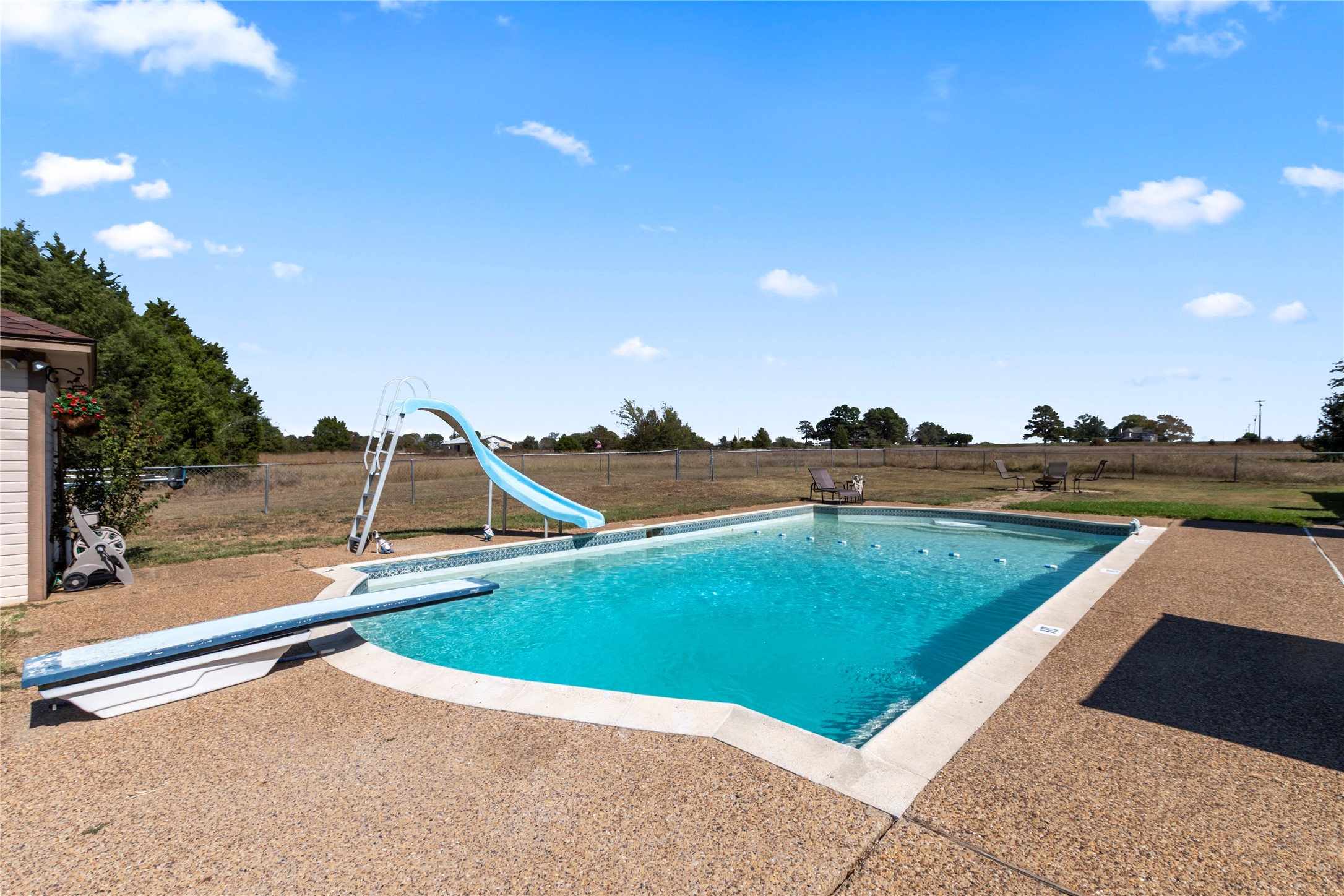 13818 County Road 2857