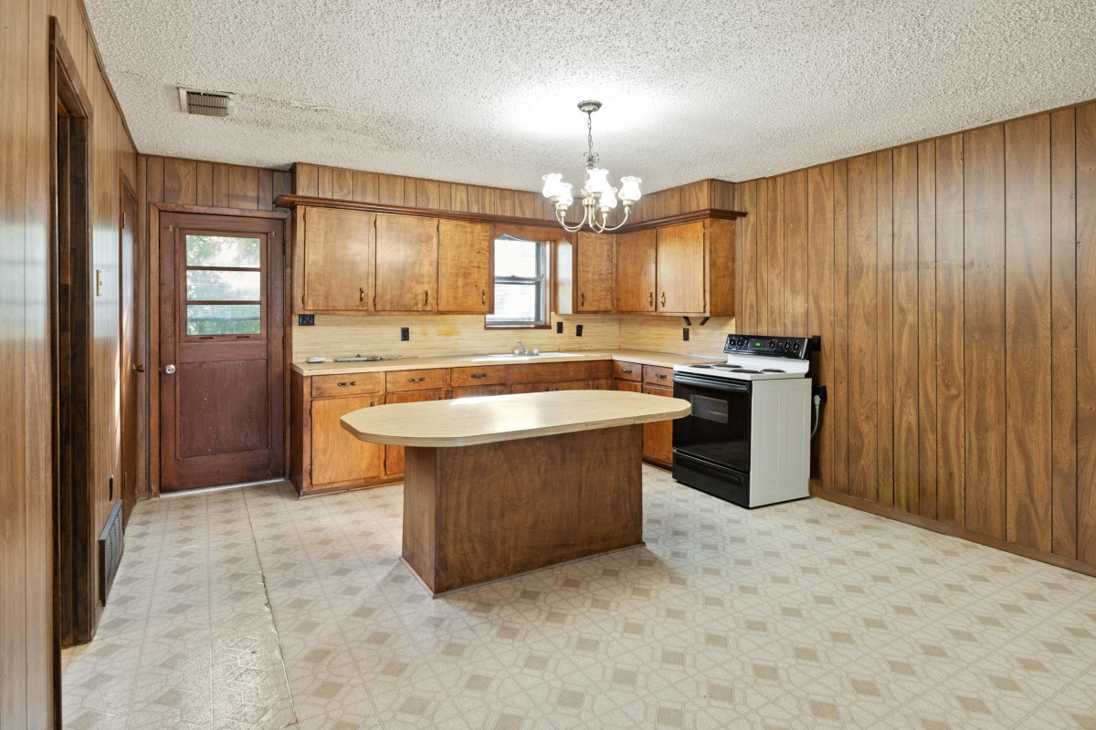 112 Crocker Road