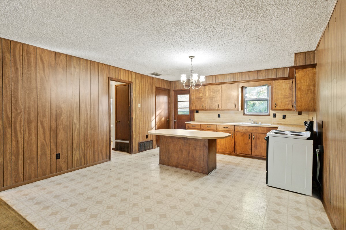 112 Crocker Road