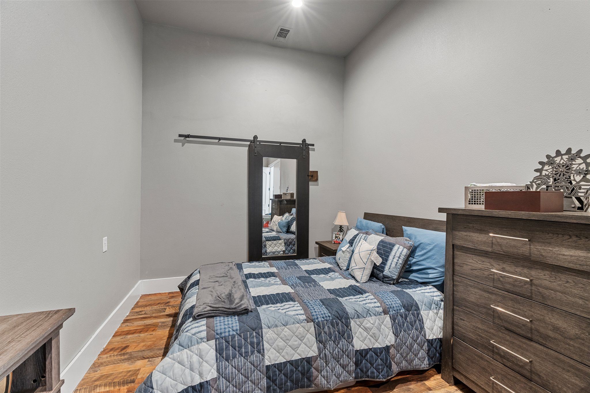 862 County Road 3800