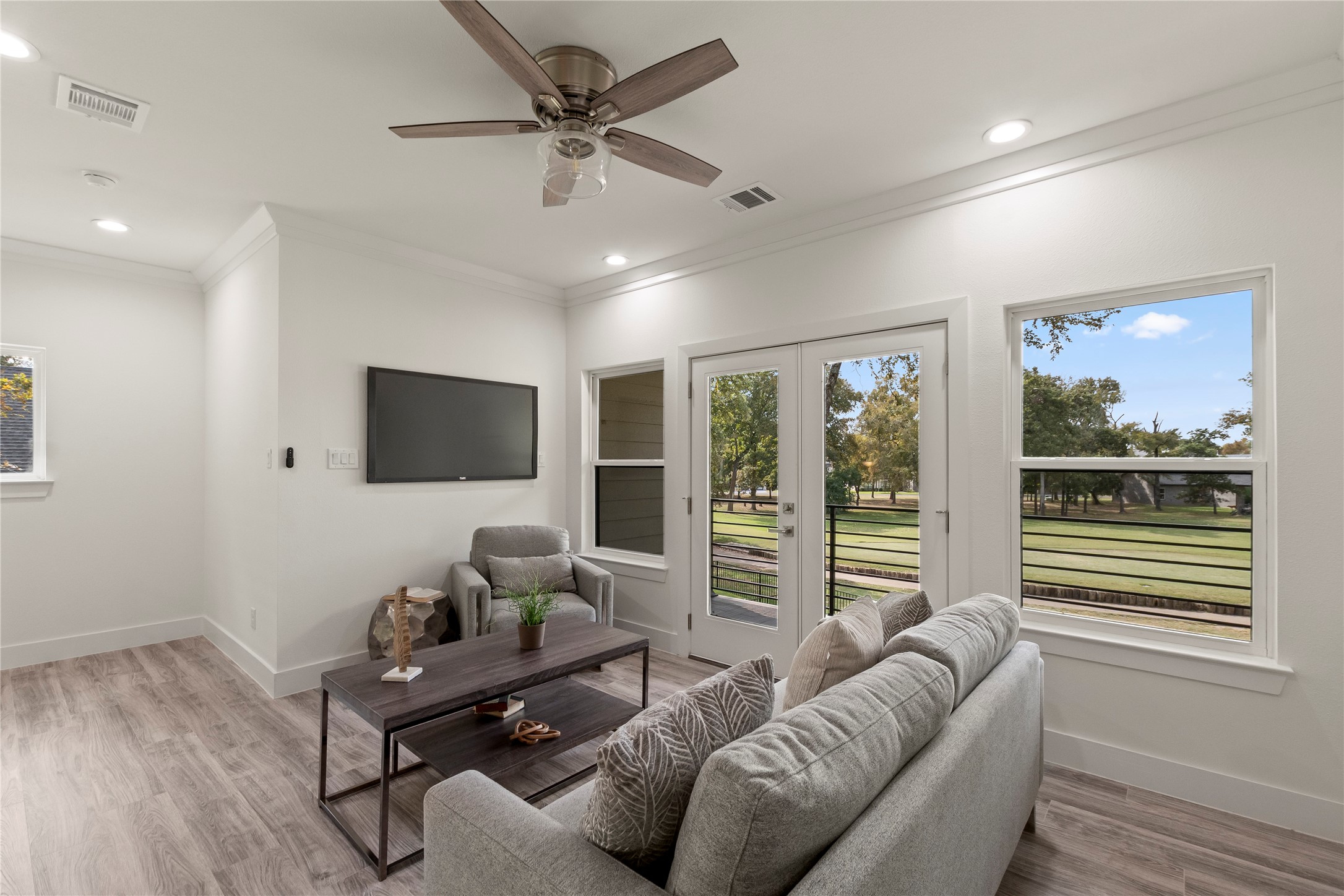 225 Saint Andrews Drive