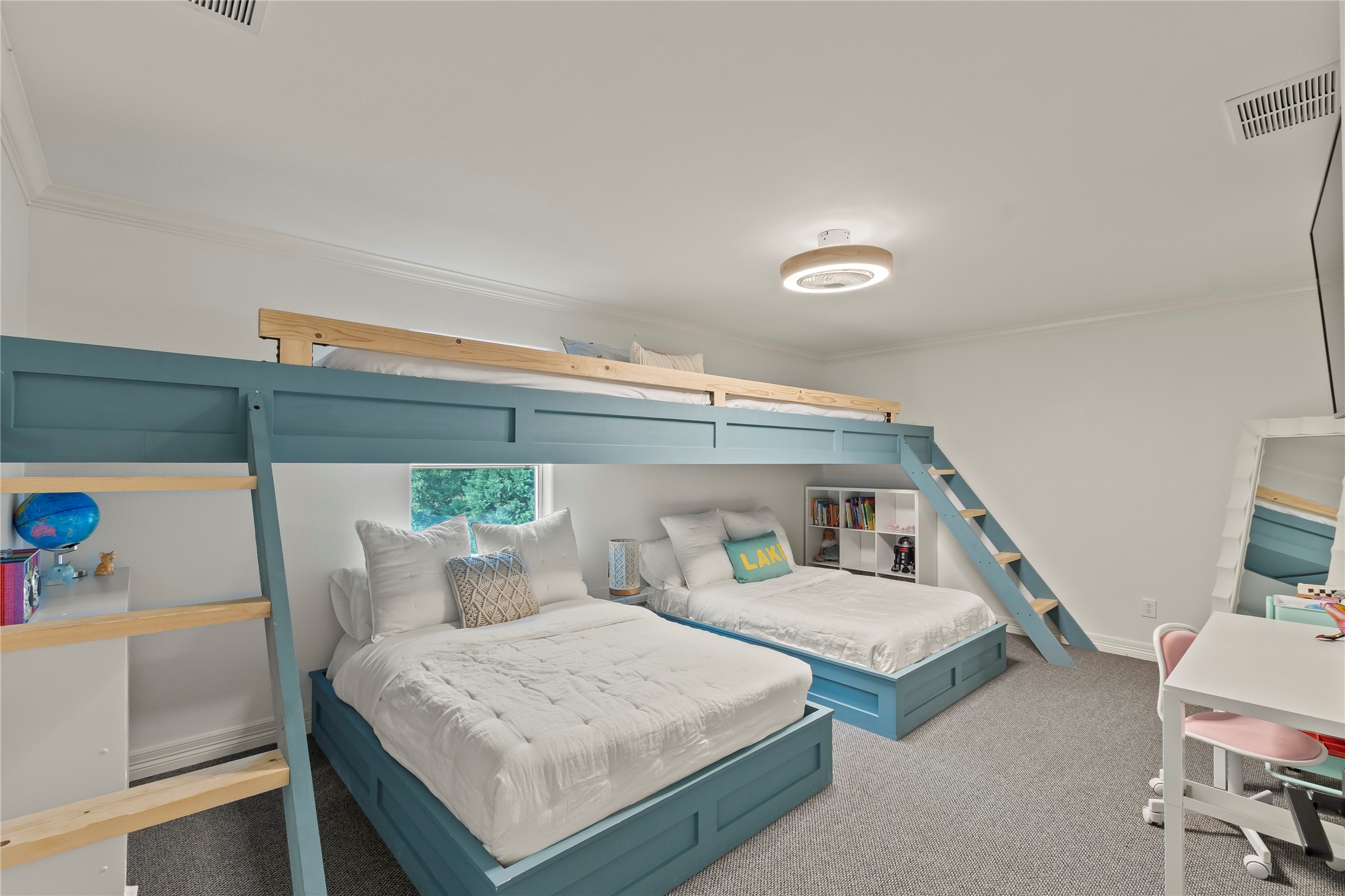 339 Autumn Wood Trail