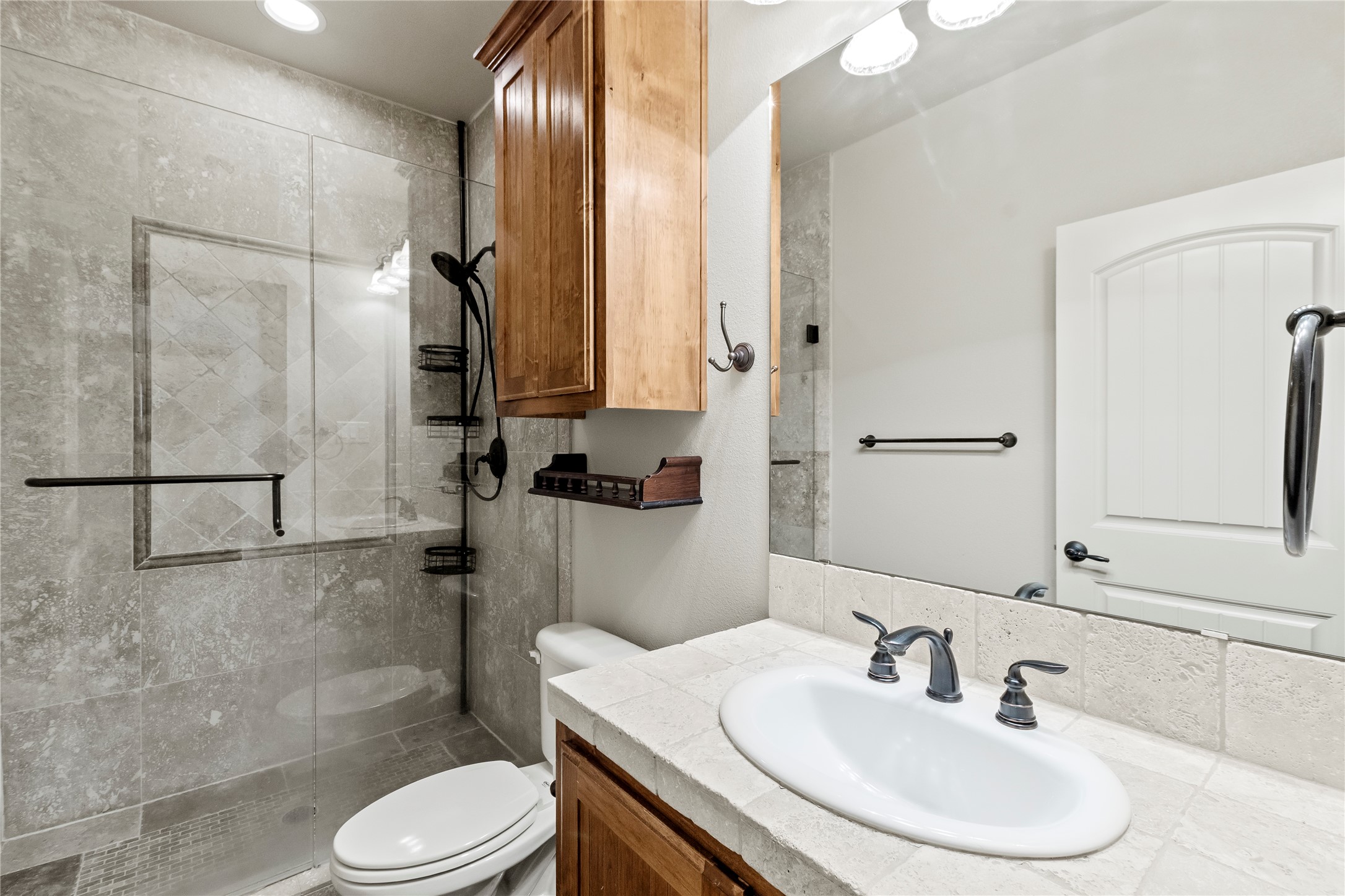 11178 Lakeside Drive