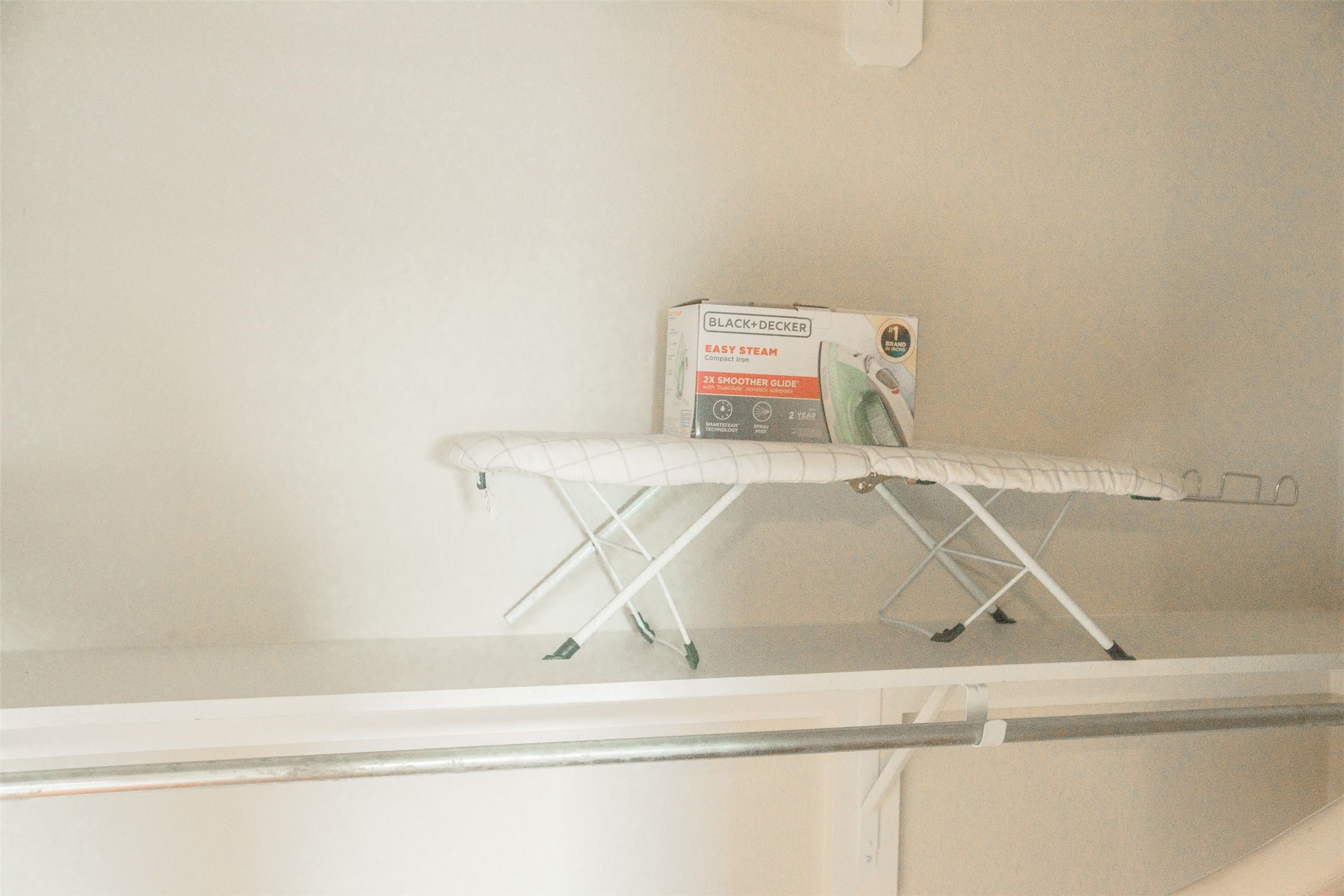 1889 Signal Ridge Place