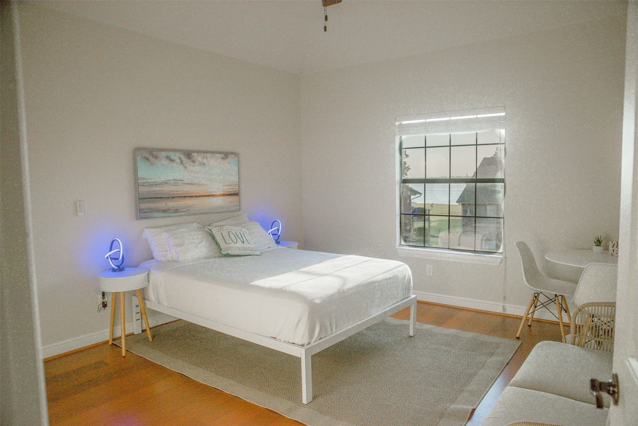 1889 Signal Ridge Place