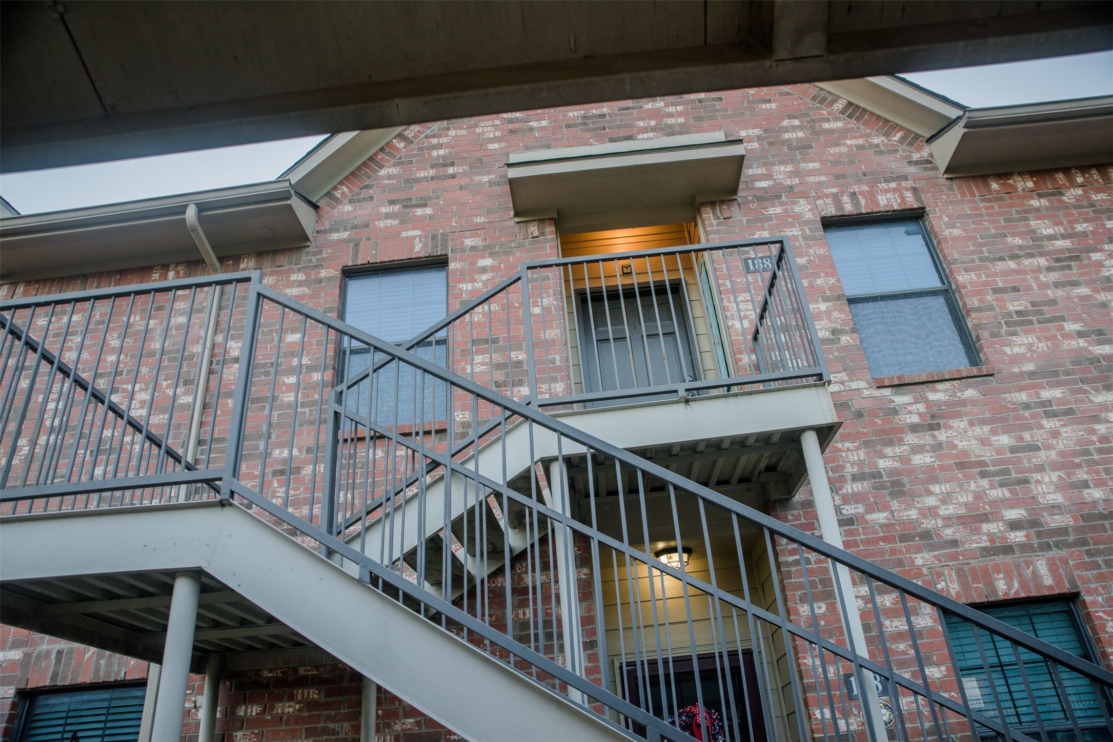 1889 Signal Ridge Place