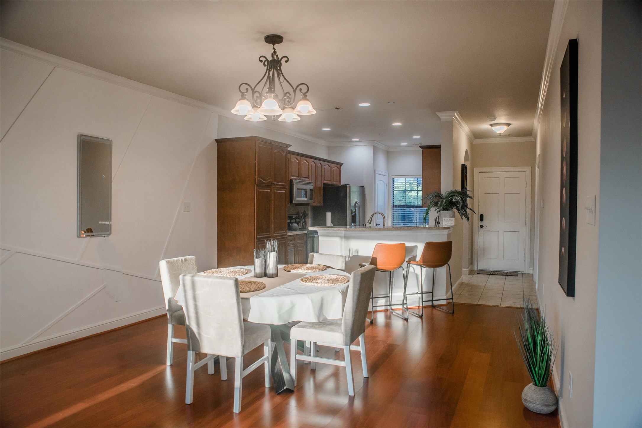 1889 Signal Ridge Place