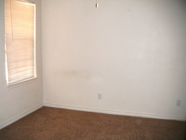 218 FLYING BRIDGE Drive