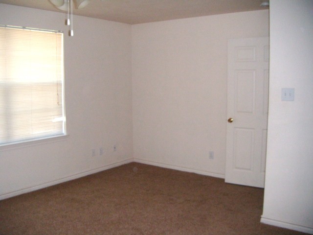 218 FLYING BRIDGE Drive