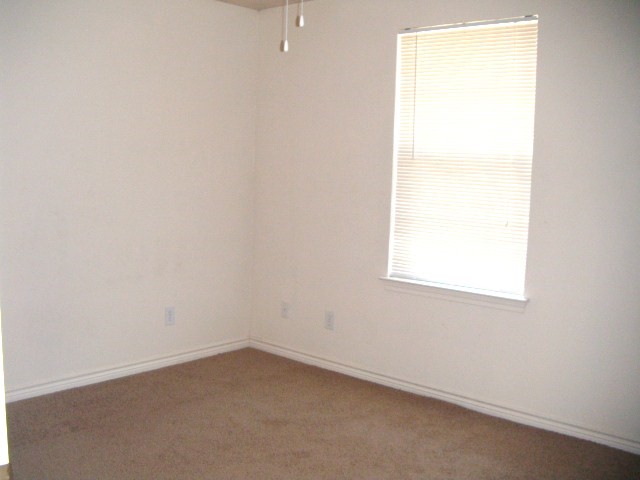 218 FLYING BRIDGE Drive