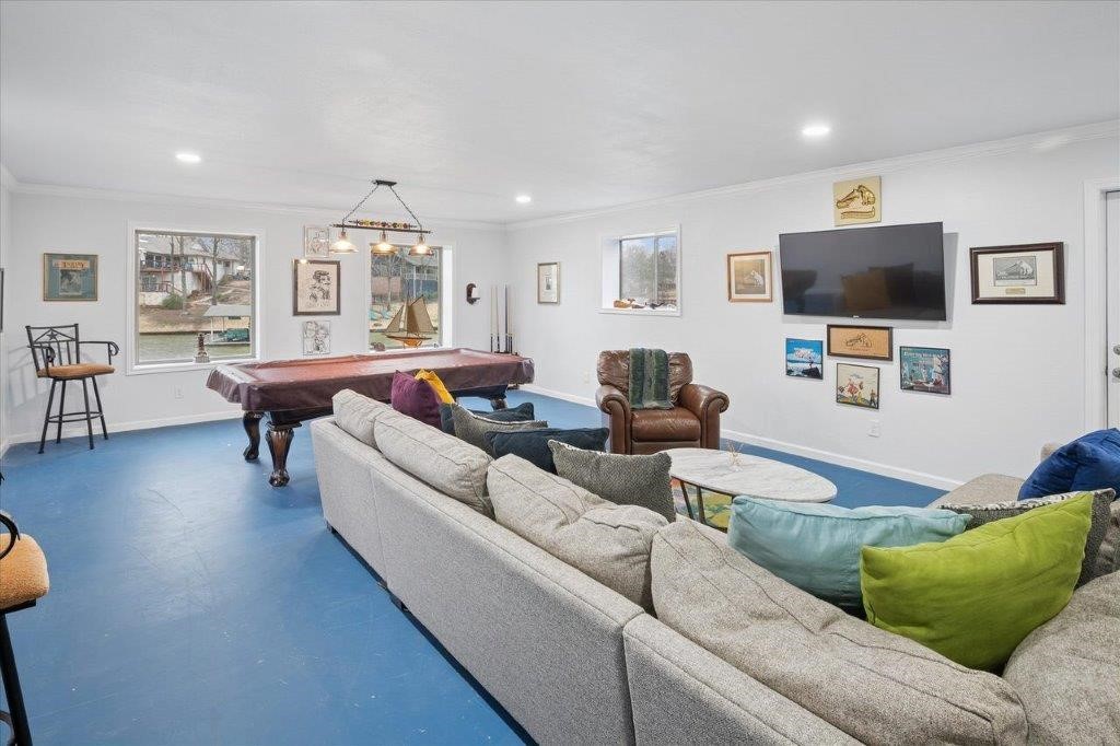 154 Bayside Circle