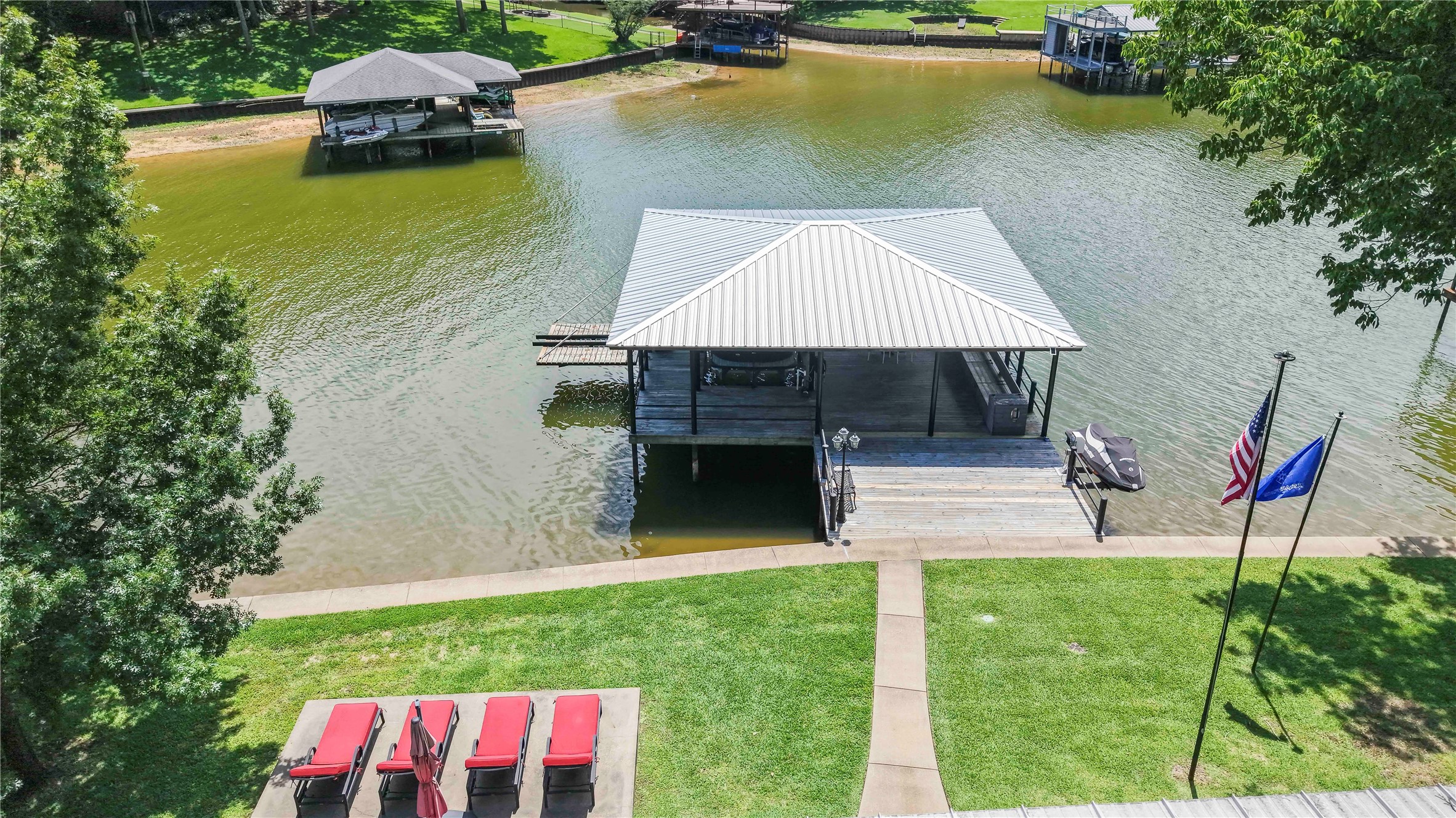154 Bayside Circle