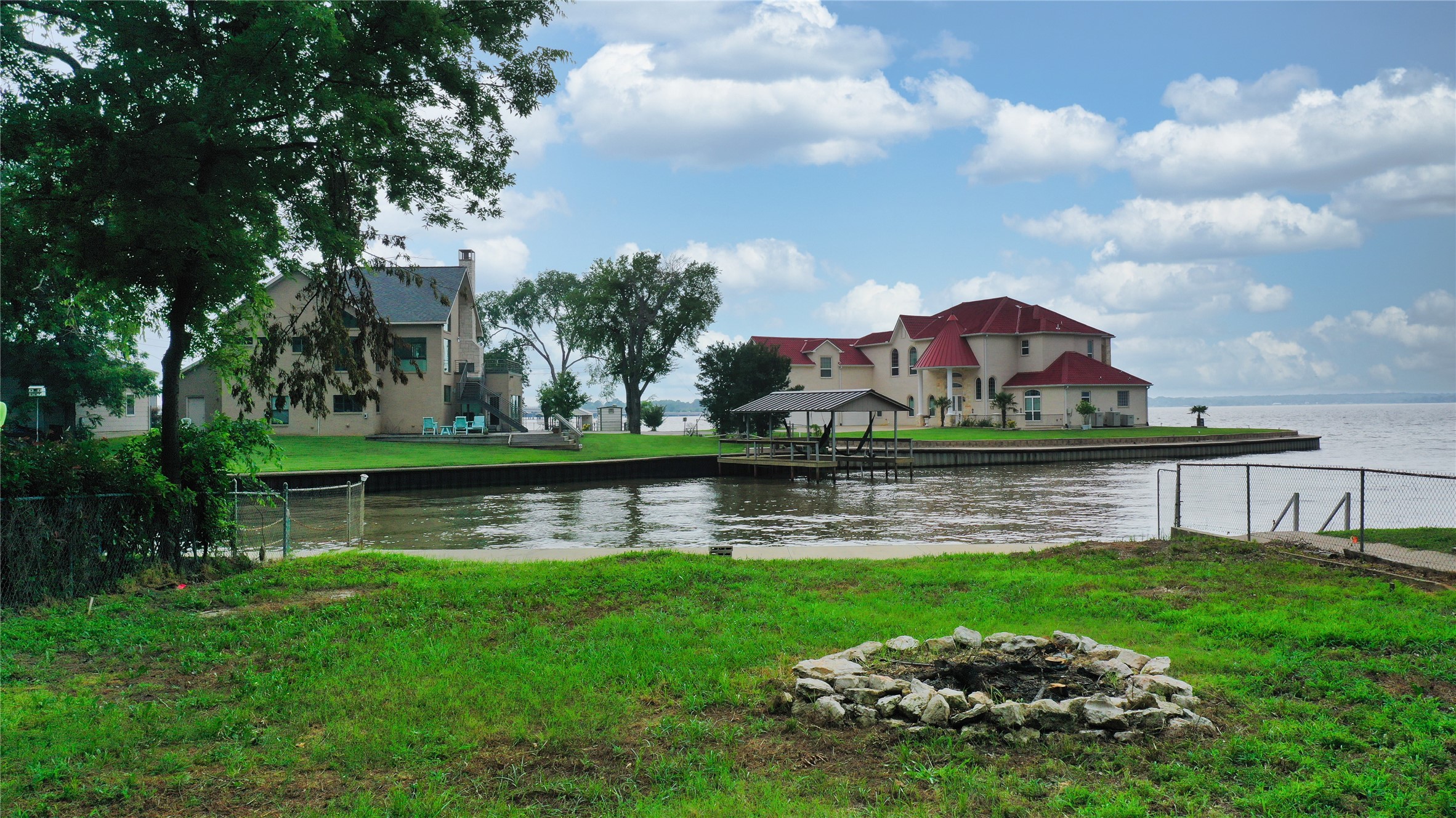 278 Harbor Drive