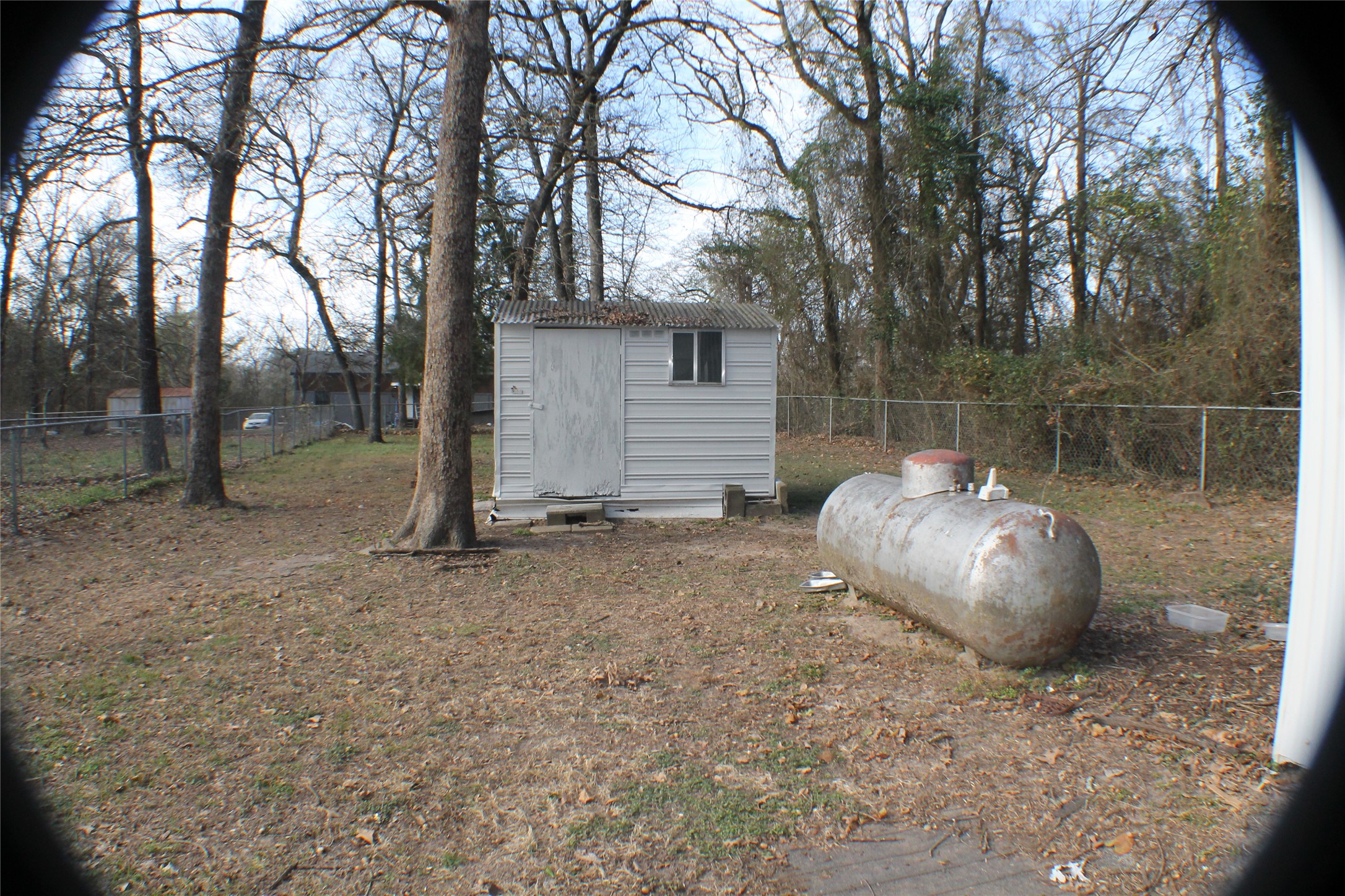 5233 Sam Houston