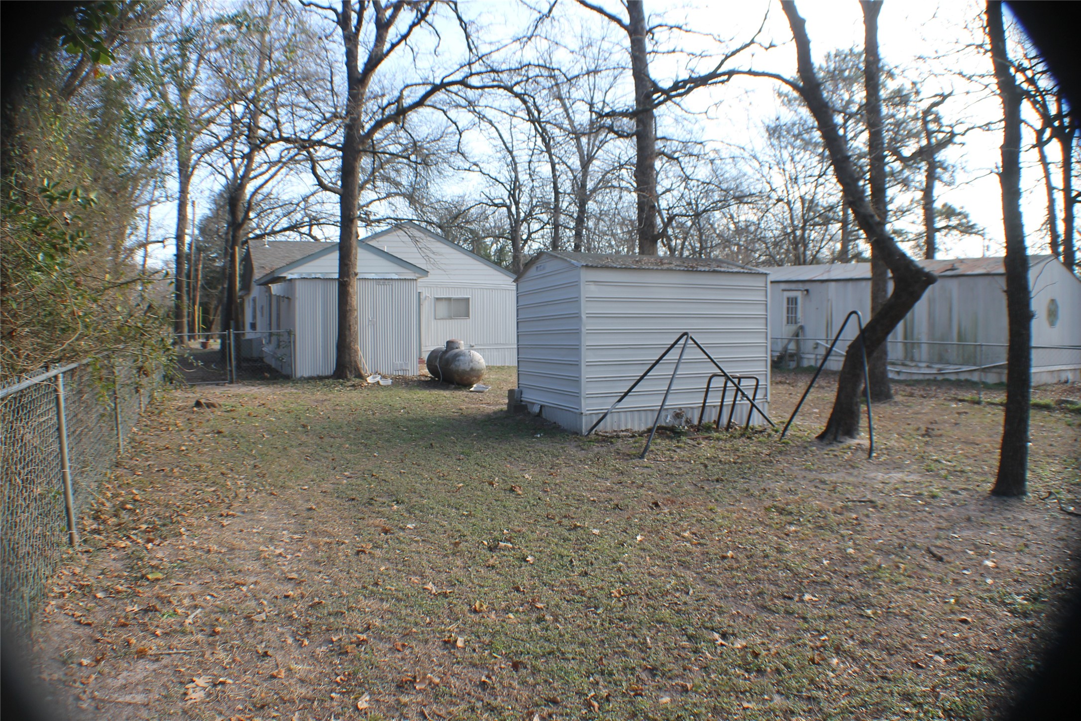 5233 Sam Houston