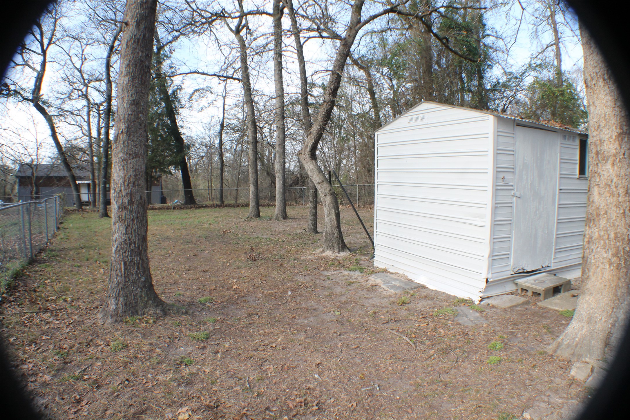 5233 Sam Houston