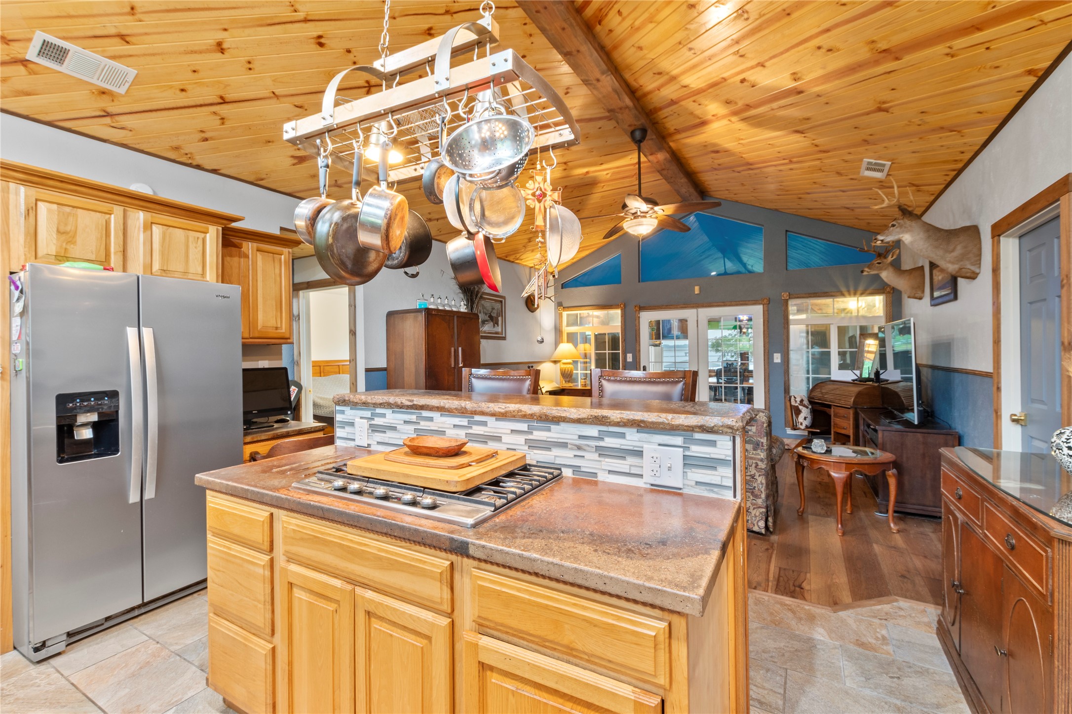 250 Whispering Oaks Trail