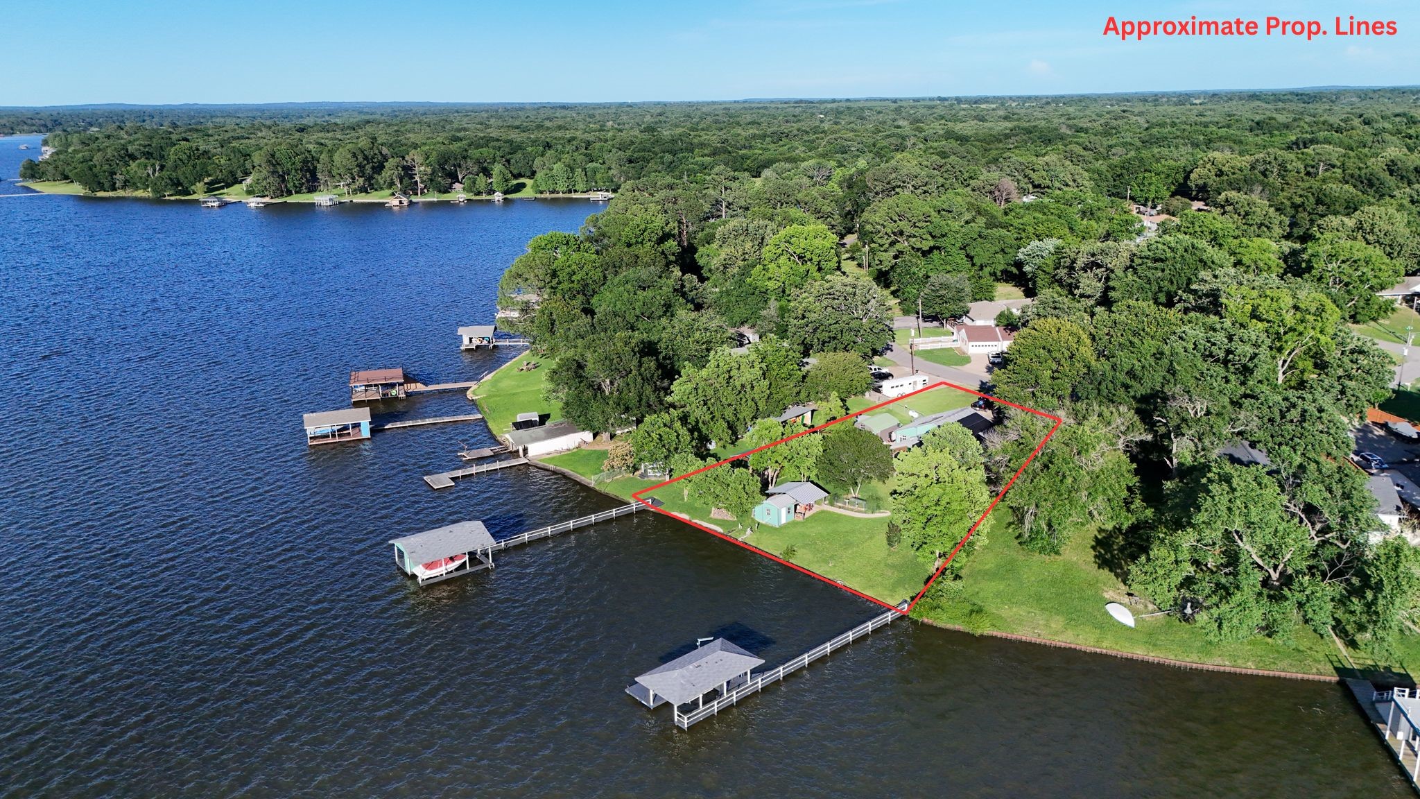 250 Whispering Oaks Trail