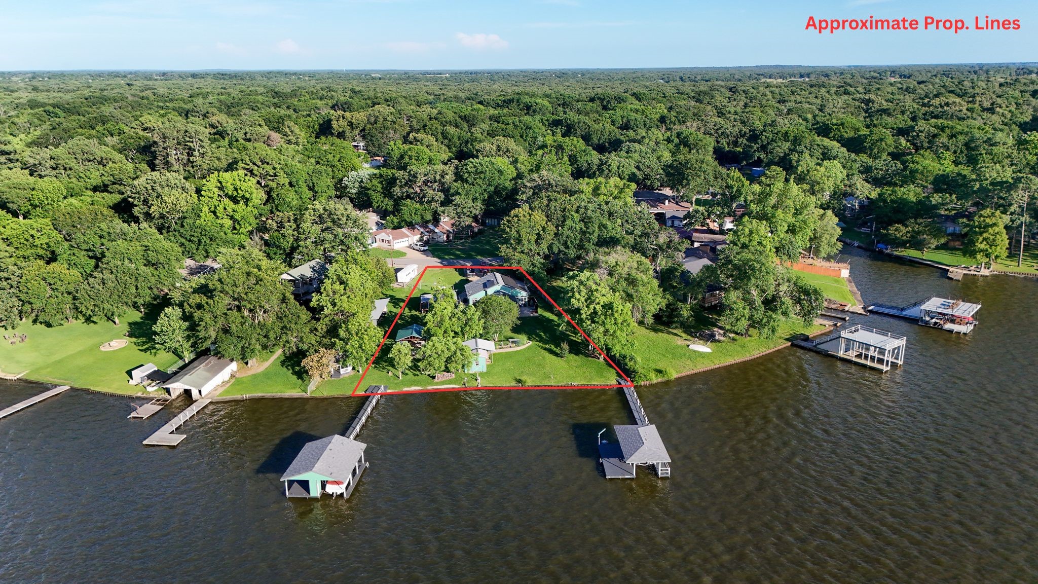 250 Whispering Oaks Trail