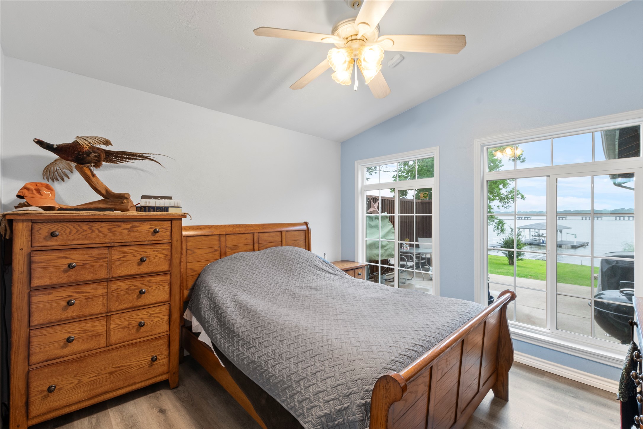 250 Whispering Oaks Trail