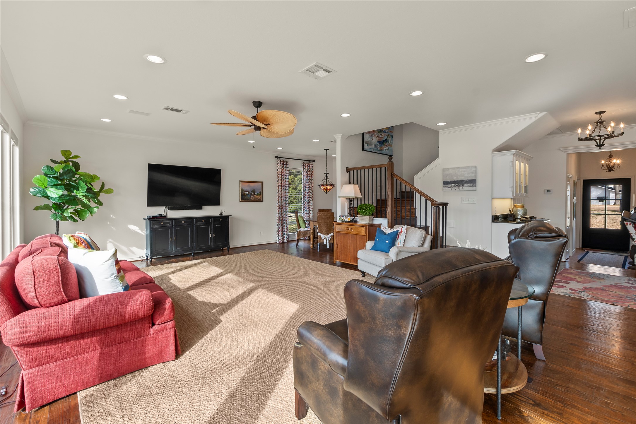 316 Bluebonnet Street