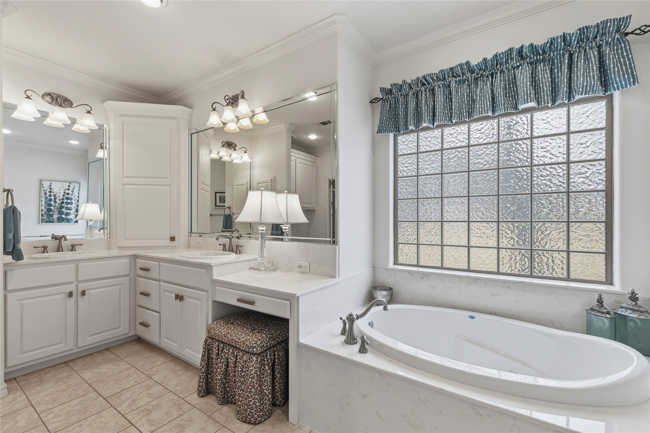 316 Bluebonnet Street