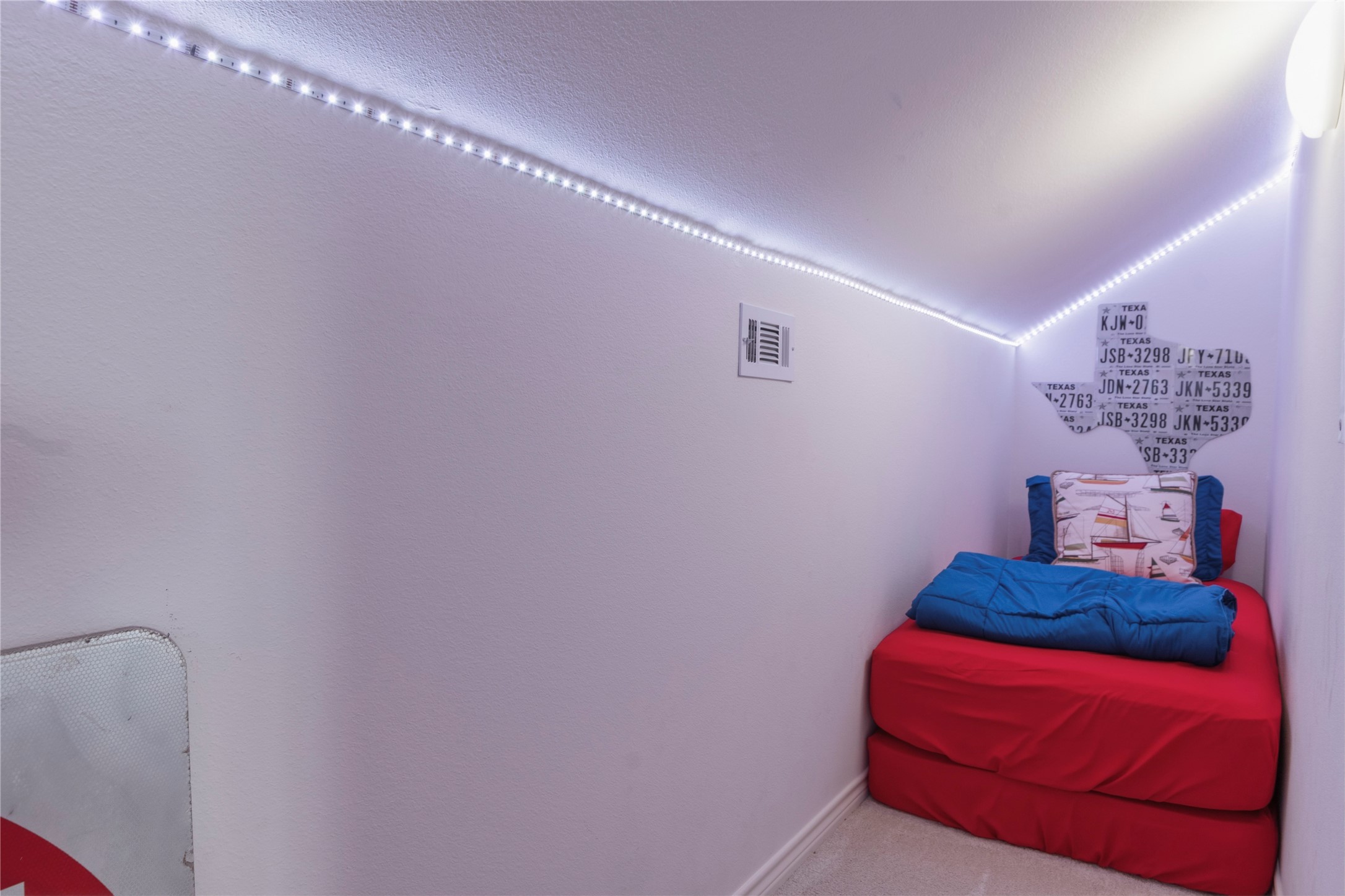 316 Bluebonnet Street