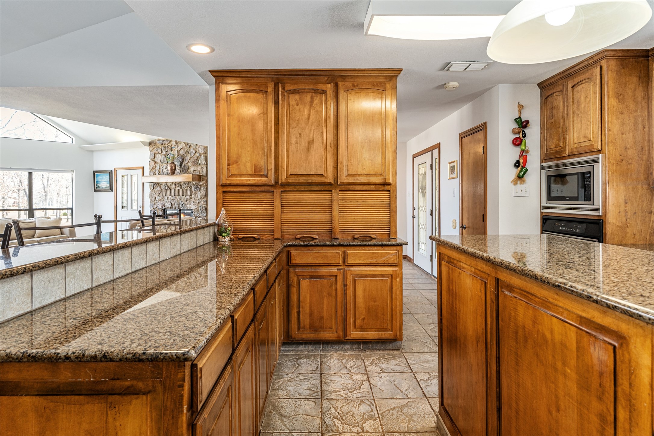 101 E Beverly Drive